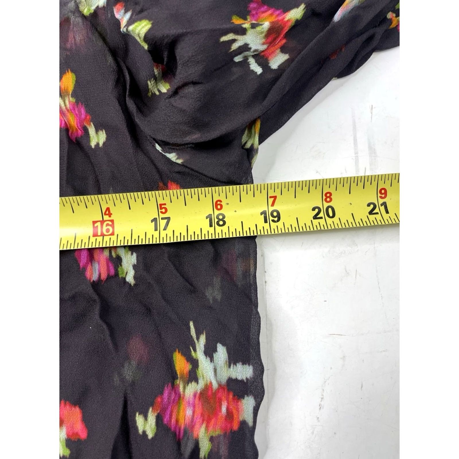 Vintage Hill House Home Blouse Shirt S Black/multi Floral Chiffon Pin Tuck Tuxedo Long Sleeve Collared Button Blouse Women Regular Vintage No Size S / US 4 / IT 40 - 6 Thumbnail