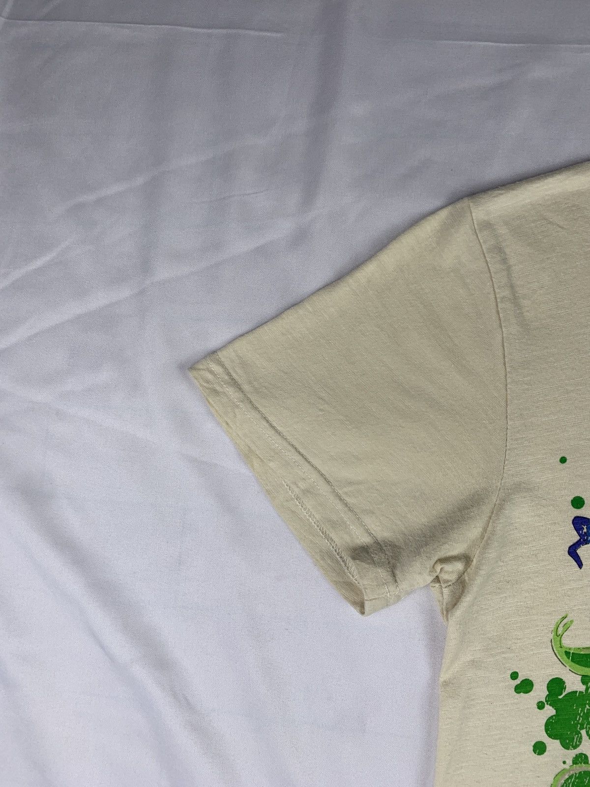 Cartoon Network Ben10 Alien Series by Cartoon Networks Beige MC Graphic Top Size M / US 6-8 / IT 42-44 - 4 Thumbnail