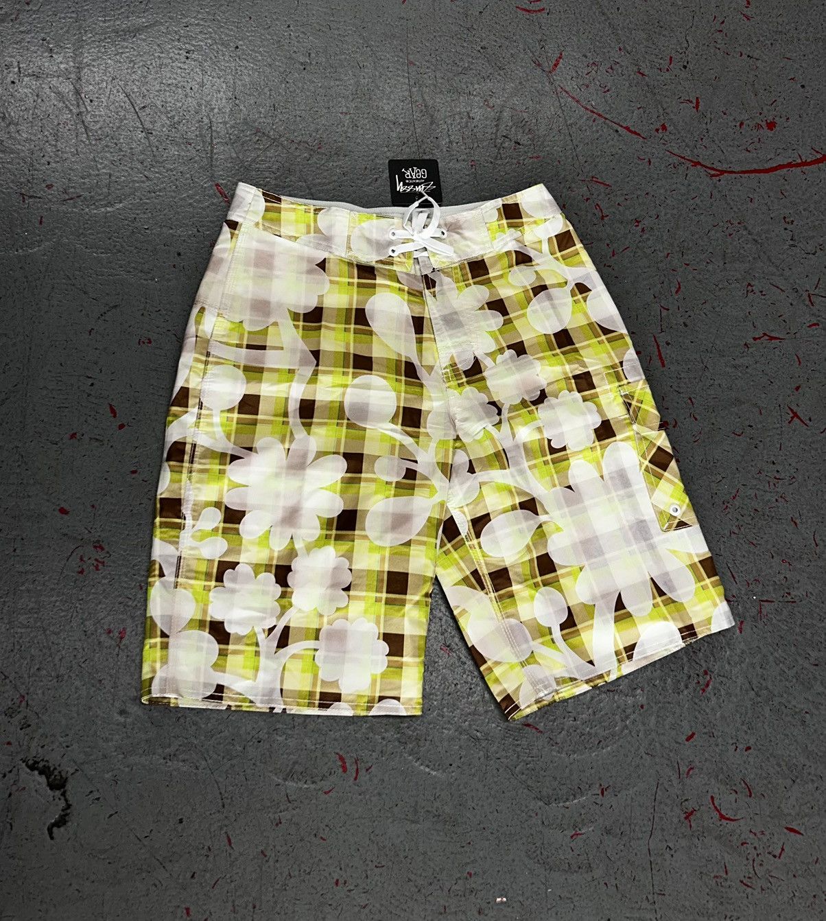 Stussy Yellow Floaral Swim Shorts Size 28/ Small NEW