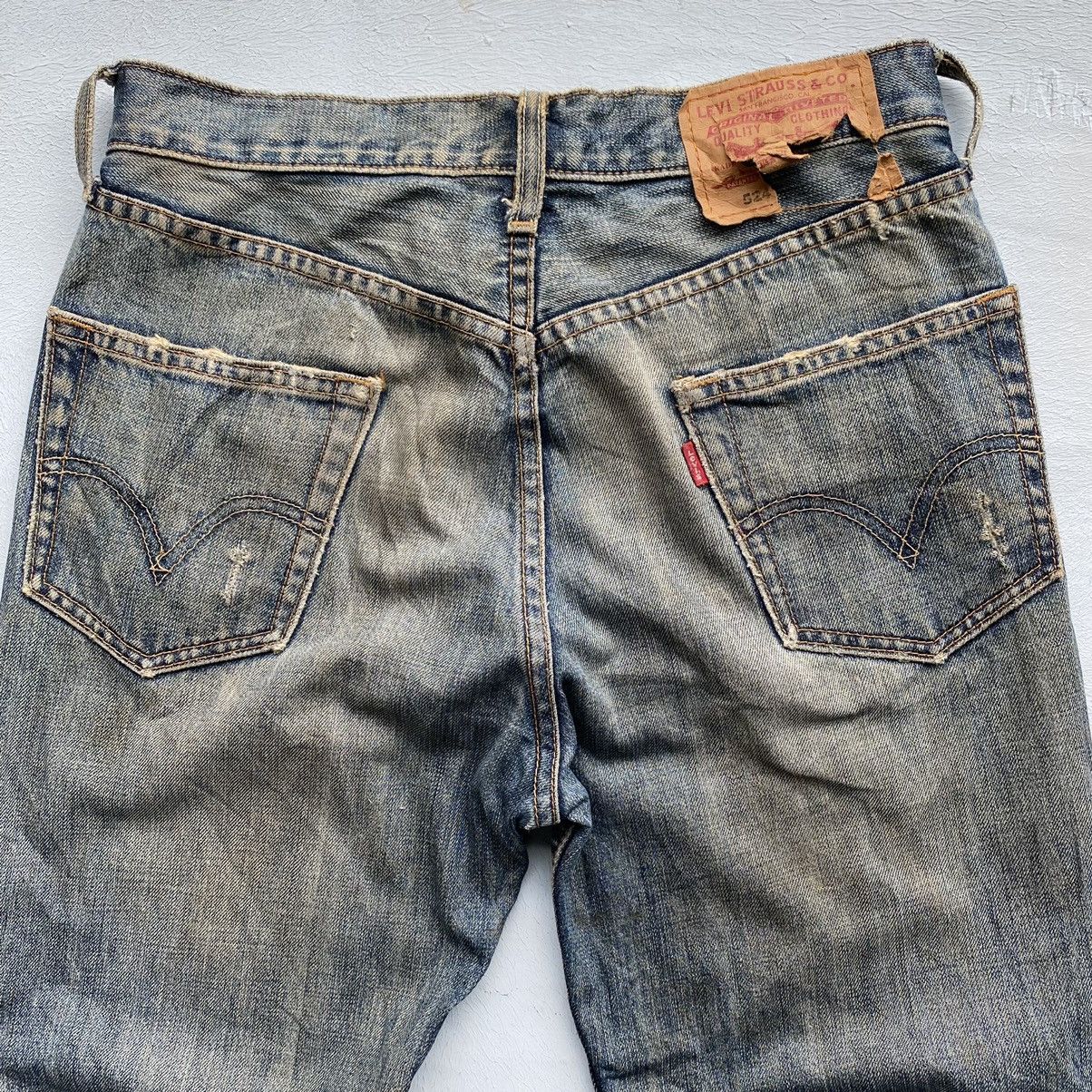 Levi's Levi’s 524 Distressed Denim Size 29 Size US 29 - 12 Thumbnail
