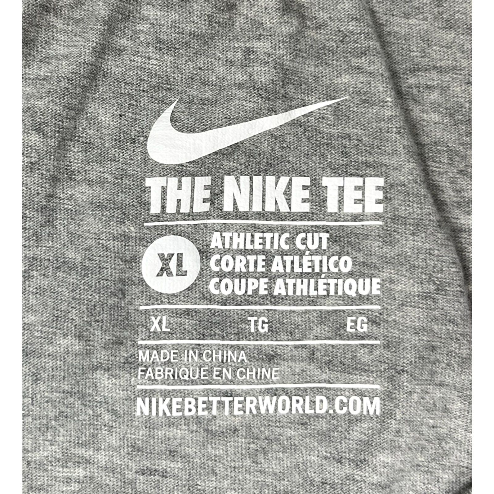 Nike Nike The Nike Tee T-Shirt XL Athletic Slim Fit Short Sleeve Crew Neck Gray Men's Sports Football SB50 2016 Size US XL / EU 56 / 4 - 6 Thumbnail