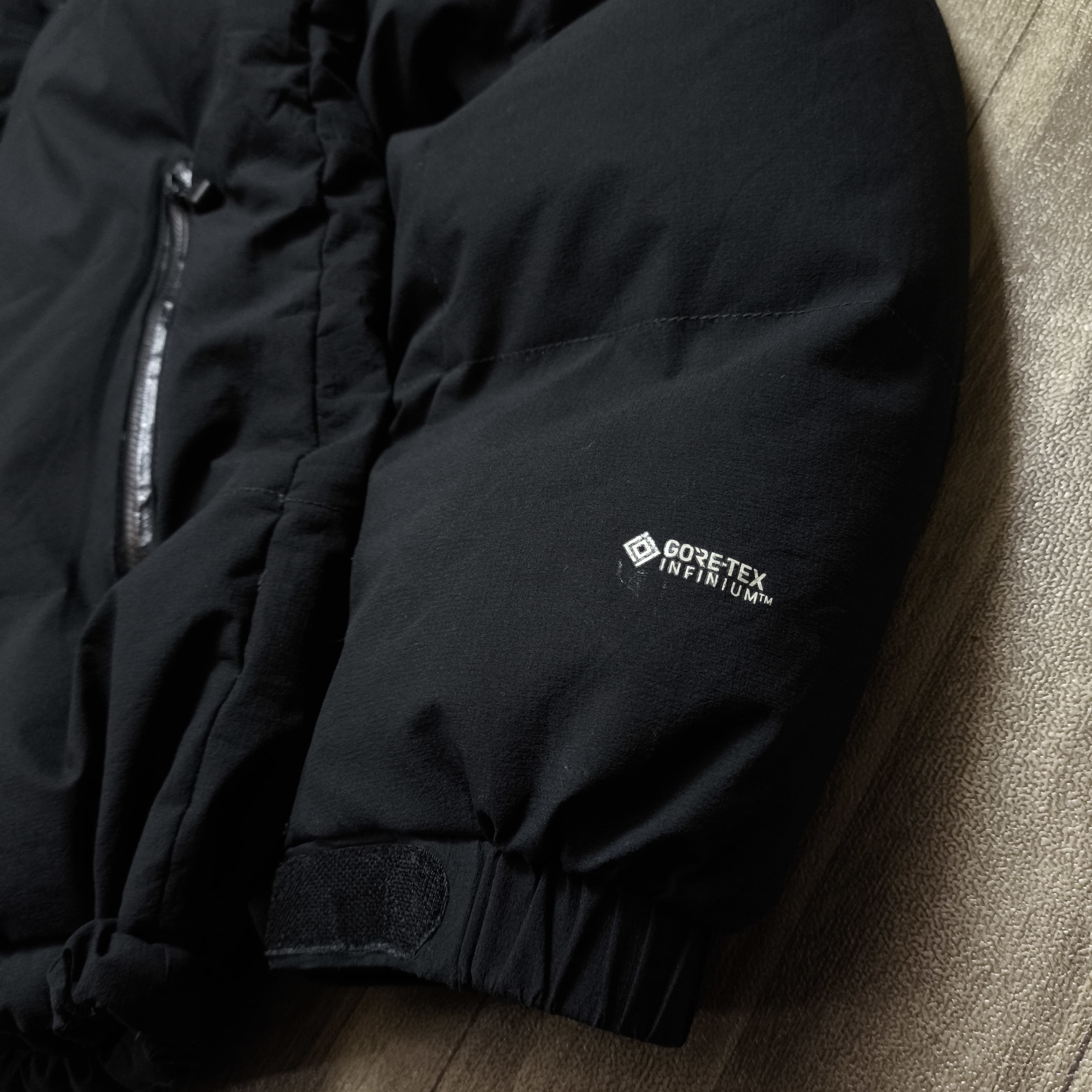 Montbell Montbell Permafrost Goretex Infinium Ex800 Puffer Down Size US L / EU 52-54 / 3 - 6 Thumbnail