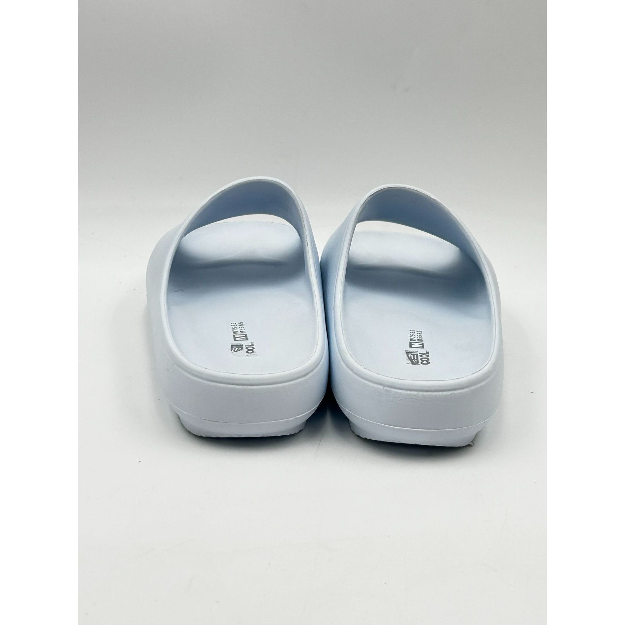 Other 32 Degrees COOL Slides Medium W 7.5-8.5 M 5.5-6.5 Light Blue Size US 7.5 / IT 37.5 - 3 Thumbnail