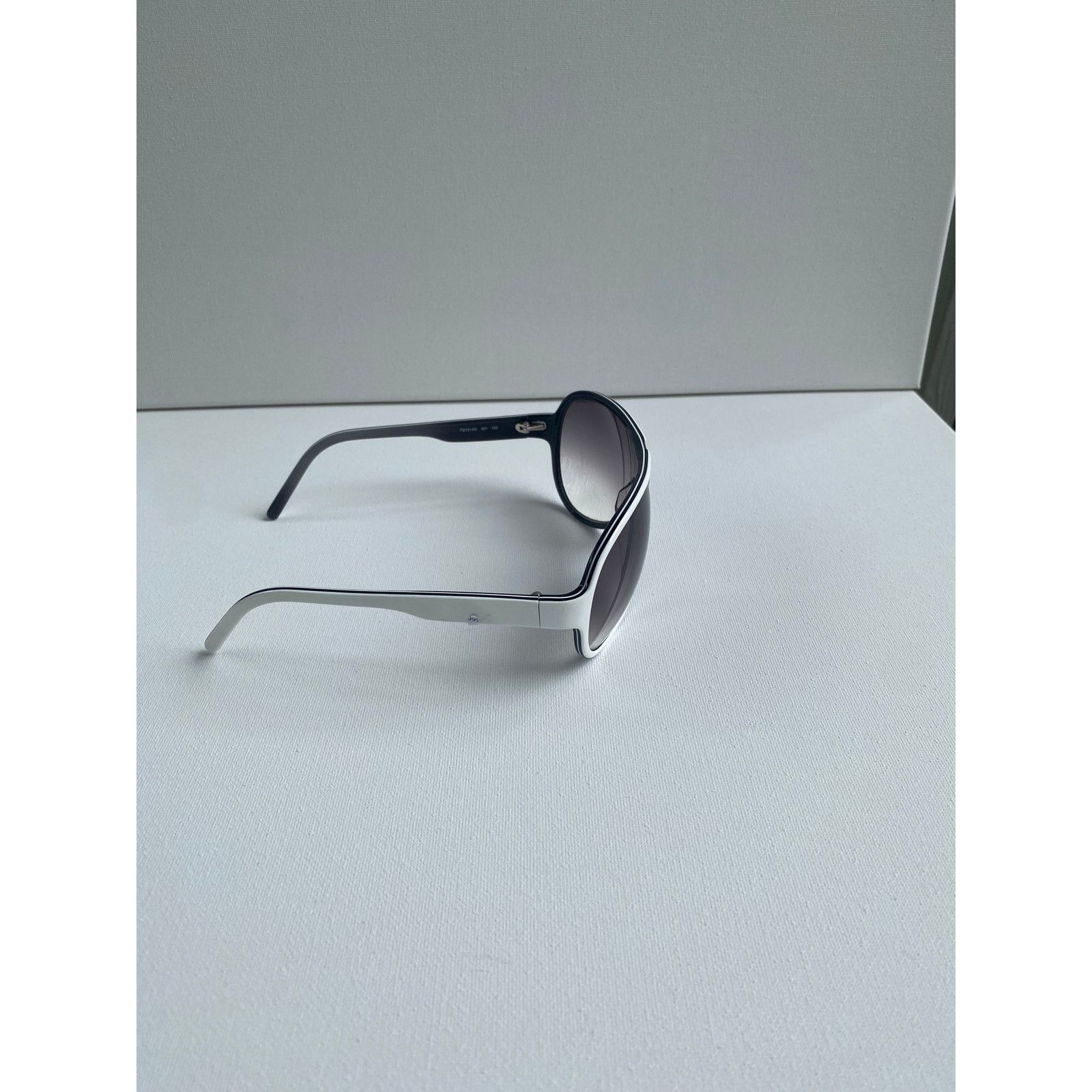 Fendi 00's FENDI Monogram Logo Black White Aviator Sunglasses Size ONE SIZE - 2 Thumbnail