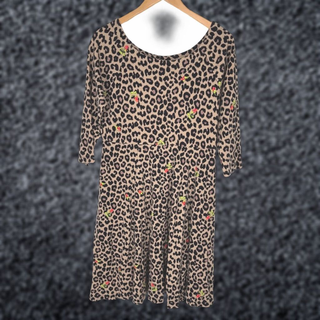 Betsey Johnson Torrid Betsey Johnson Leopard Rose Knit Skater Dress Women Plus 0 Stretch Animal Print Crew Neck 3/4 Sleeve Pullover Mini Vintage No N/A Size XL / US 12-14 / IT 48-50 - 1 Thumbnail
