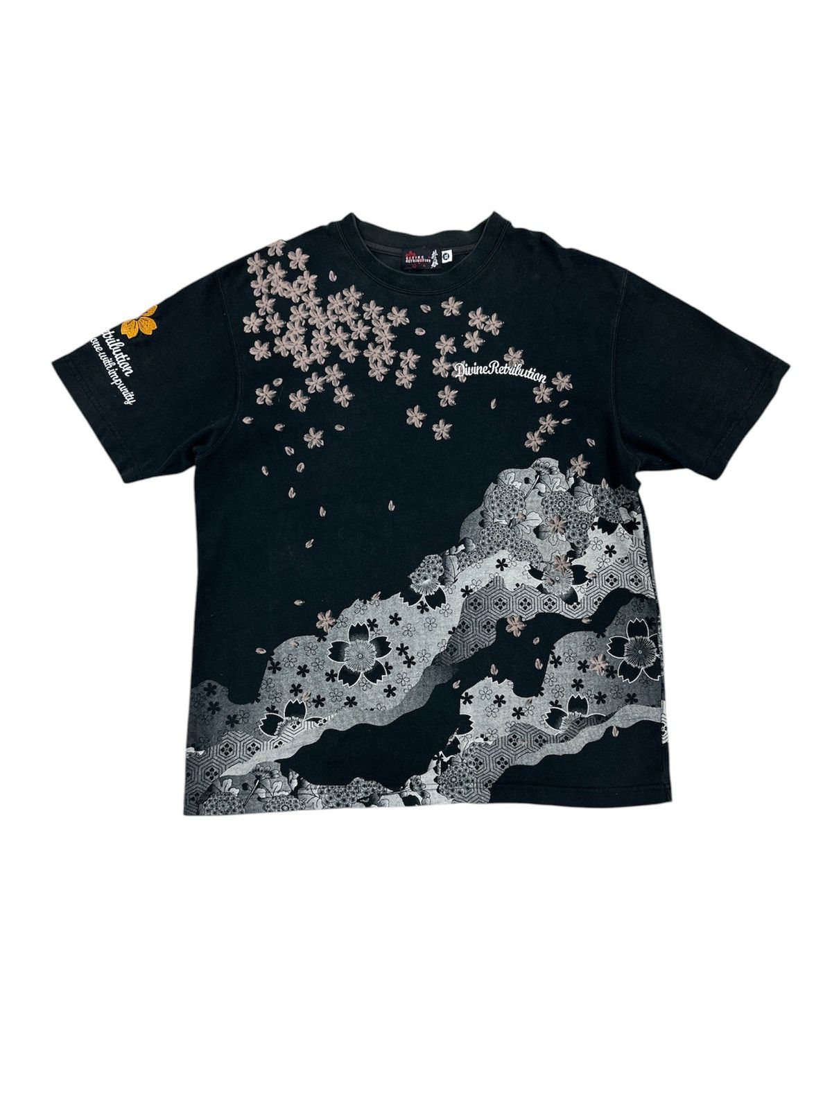 Japanese Brand Japan Culture Divine Retribution Sukajan Shirt Extravagant Size US XL / EU 56 / 4 - 2 Thumbnail