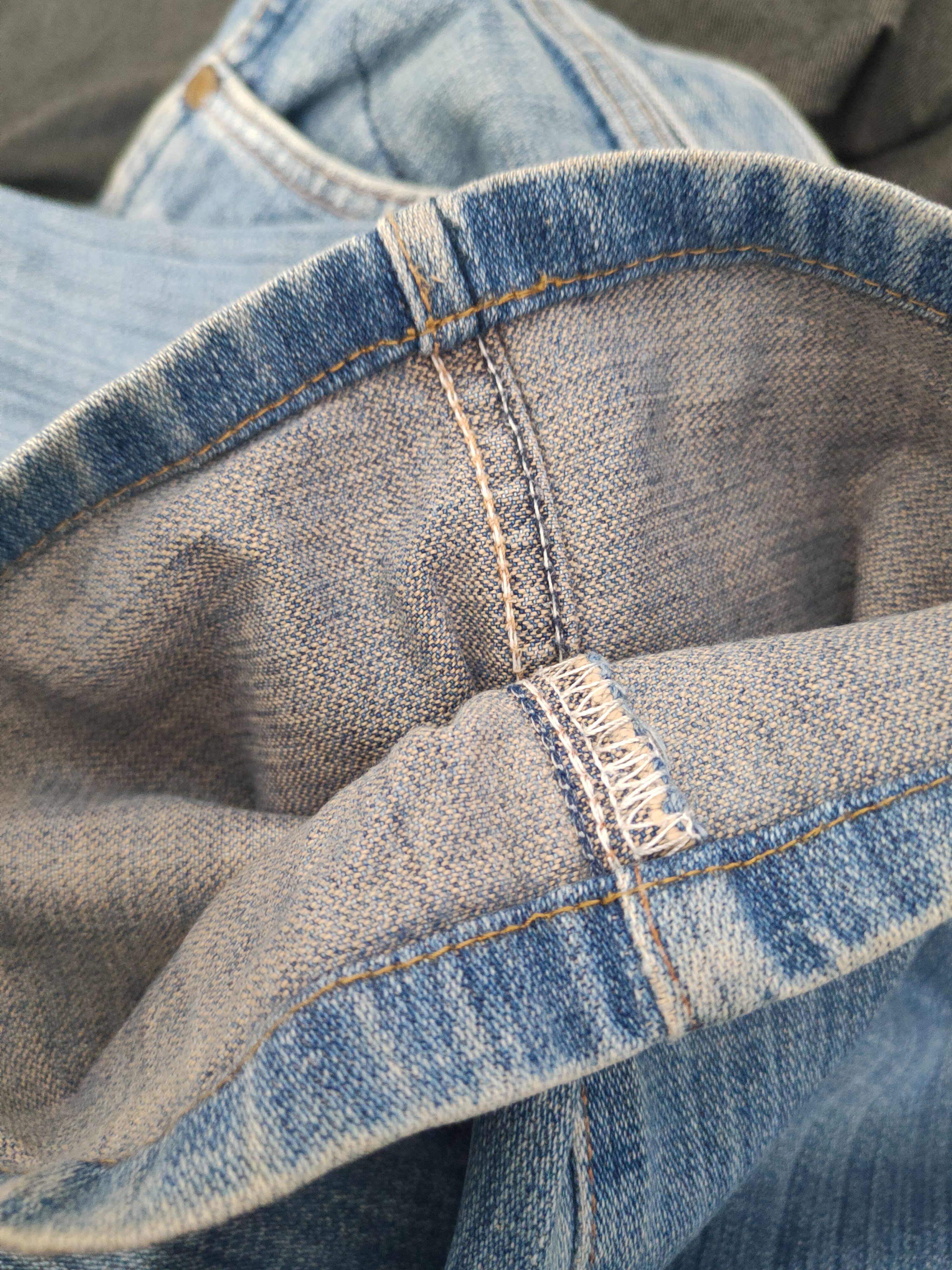 Vintage DL Wrangler Blue Distressed Ripped Jeans #594 Size US 28 / EU 44 - 13 Thumbnail