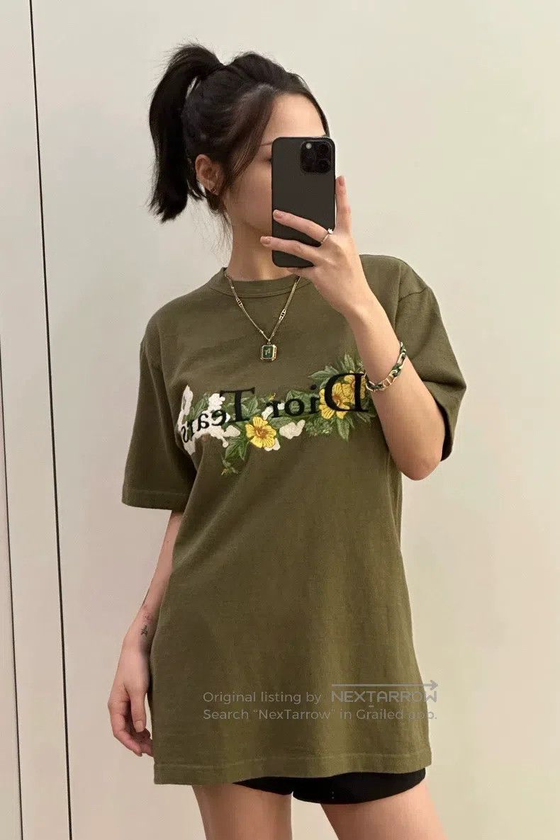 Dior Dior SS23 letter flower embroidery round neck short sleeve Size US M / EU 48-50 / 2 - 7 Thumbnail