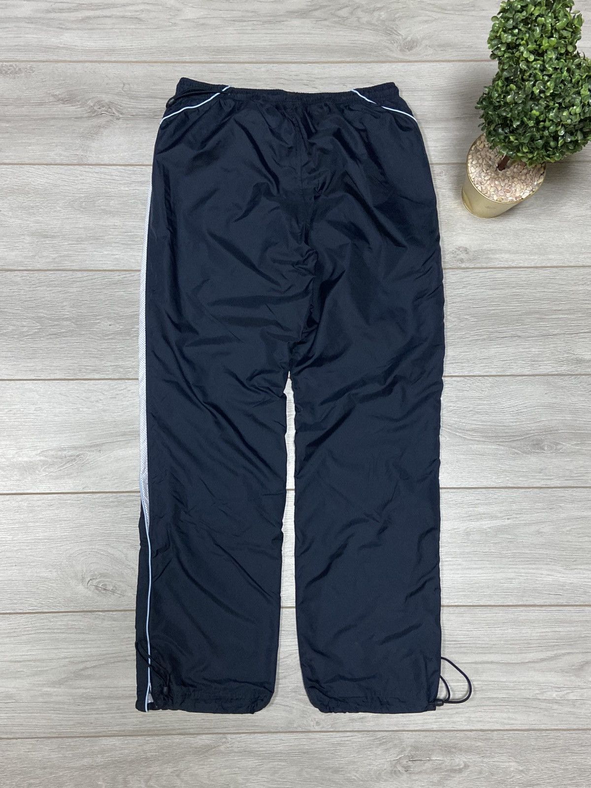 Nike Nike vintage parachute swoosh pants ninja swoosh drill Size US 34 / EU 50 - 5 Thumbnail