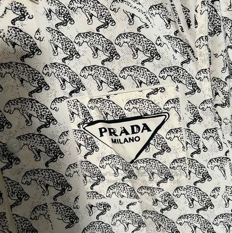 Prada Prada Short Sleeve Cotton T-Shirt for Men. Size US L / EU 52-54 / 3 - 3 Thumbnail