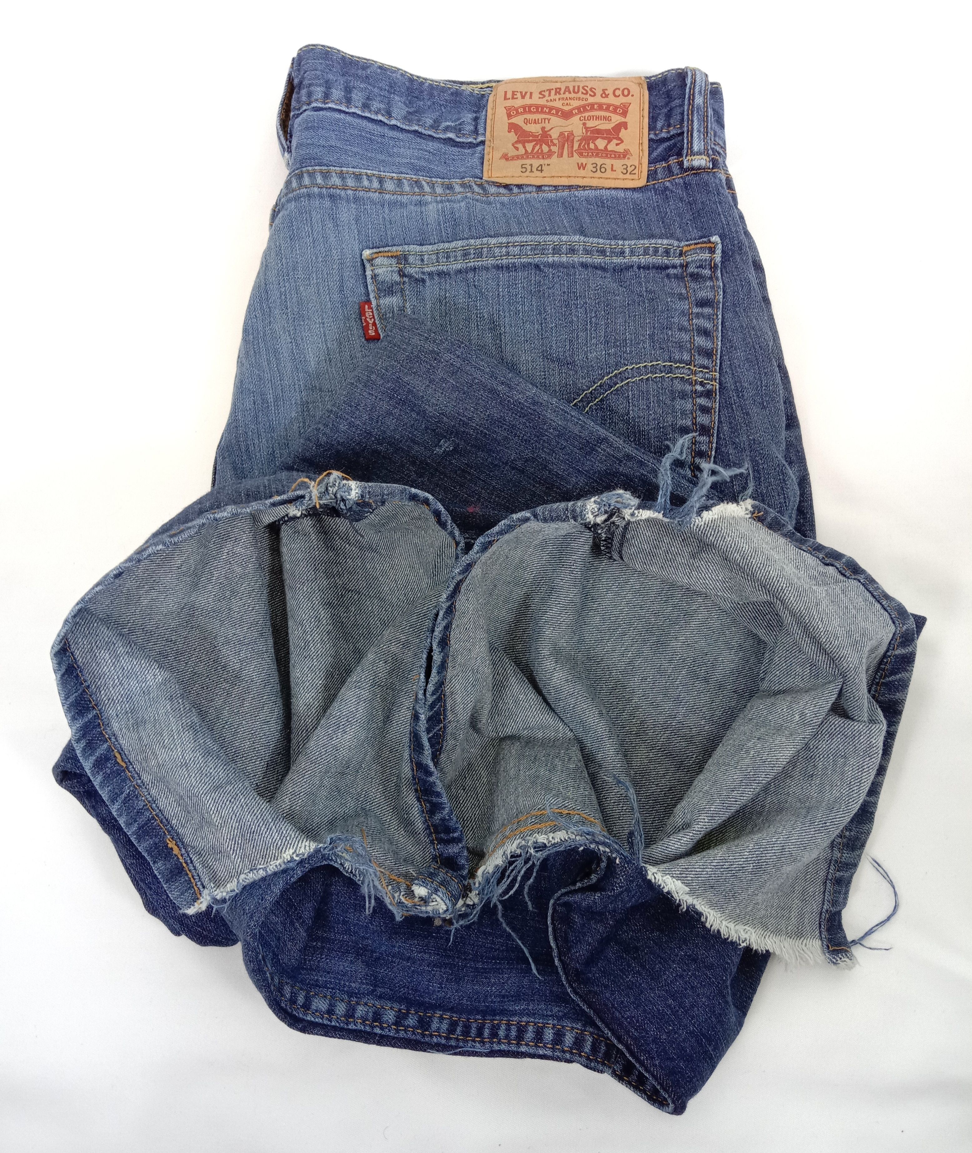 Levi's Vintage Levi’s 514 Jeans Blue Wash Distressed Denim Size US 36 / EU 52 - 16 Thumbnail