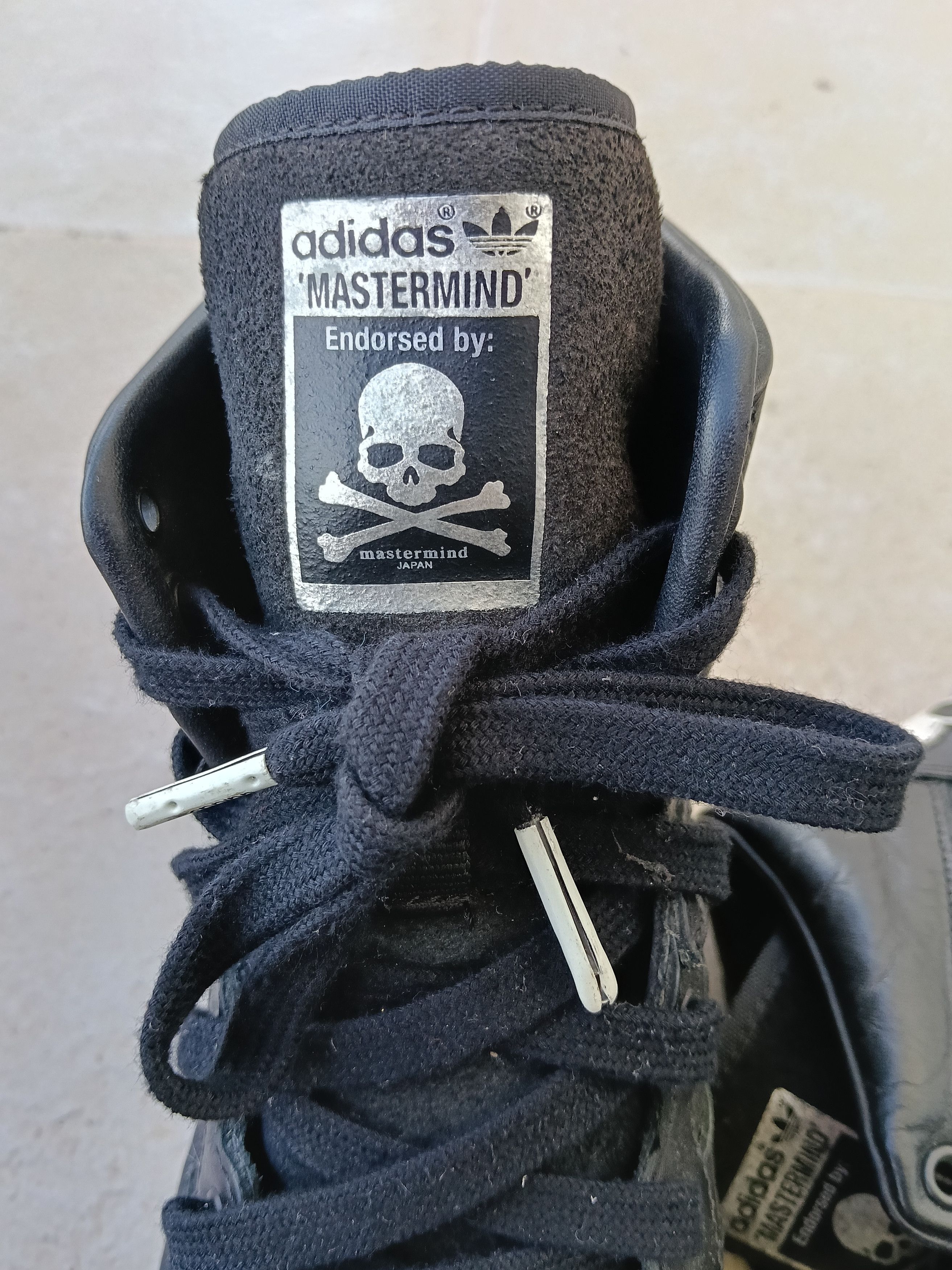 Adidas × Mastermind Japan Adidas mastermind Japan high top sneakers size 41EU 8 US Size US 8 / EU 41 - 7 Thumbnail
