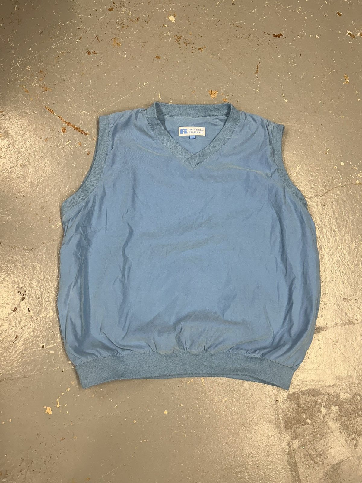 Russell Athletic × Vintage Crazy Vintage 90s Baby Blue Russell Athletic Vest Y2K Style Size US L / EU 52-54 / 3 - 1 Thumbnail