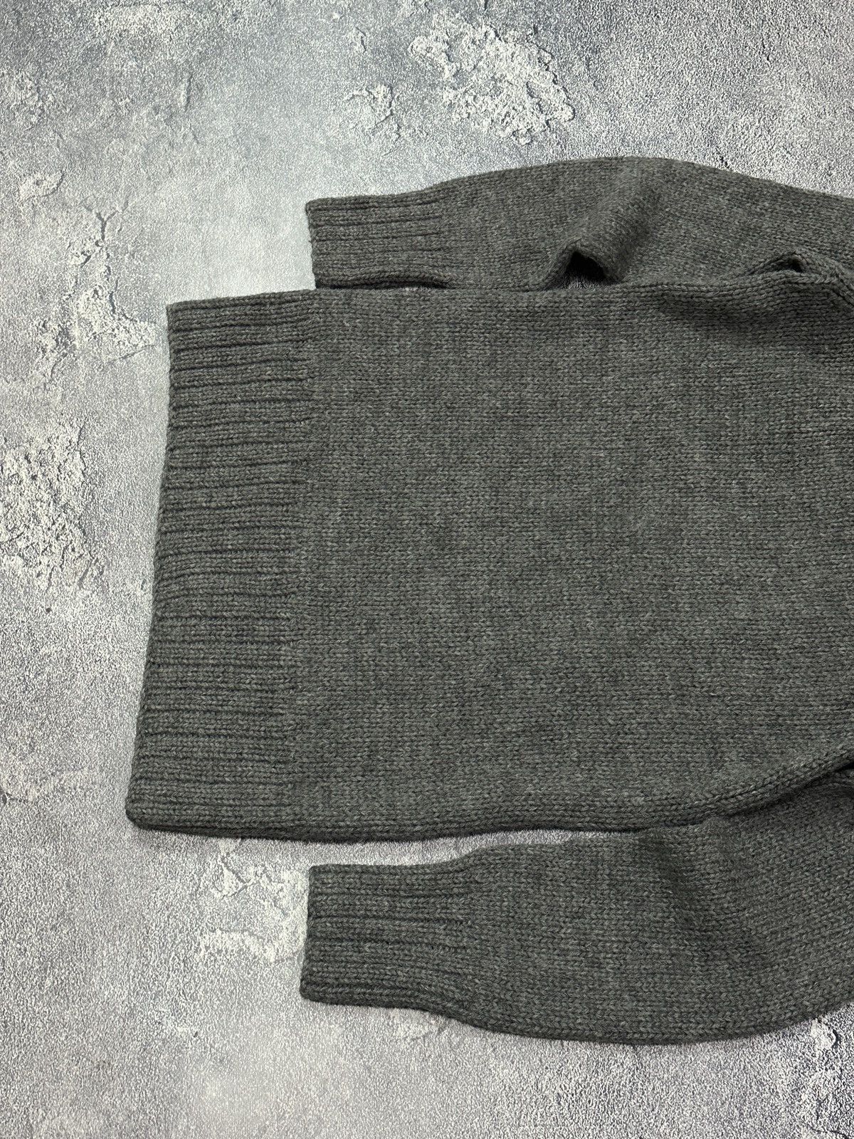 Moncler Vintage Moncler Wool Fair Isle Knit Turtleneck Sweater S Size S / US 4 / IT 40 - 12 Thumbnail