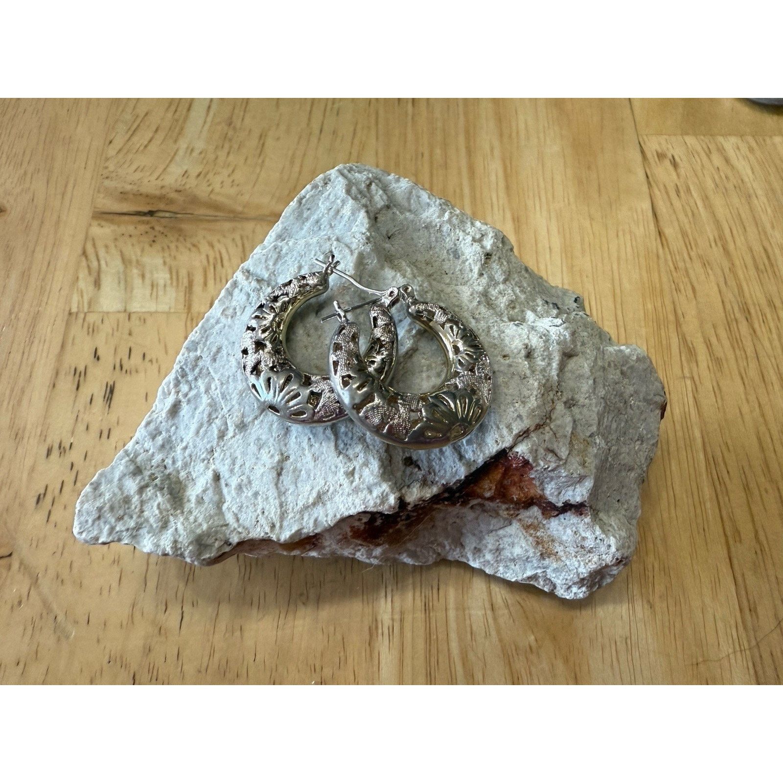 Other Sterling Silver Etched Filigree Pierced Hollow Hoop Earrings Size ONE SIZE - 1 Thumbnail