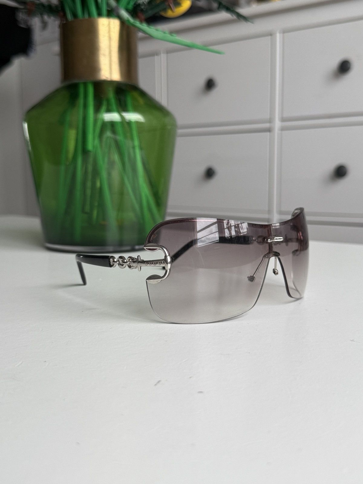 Designer Vintage y2k Gucci shield sunglasses designer avantgarde opium Size ONE SIZE - 1 Thumbnail
