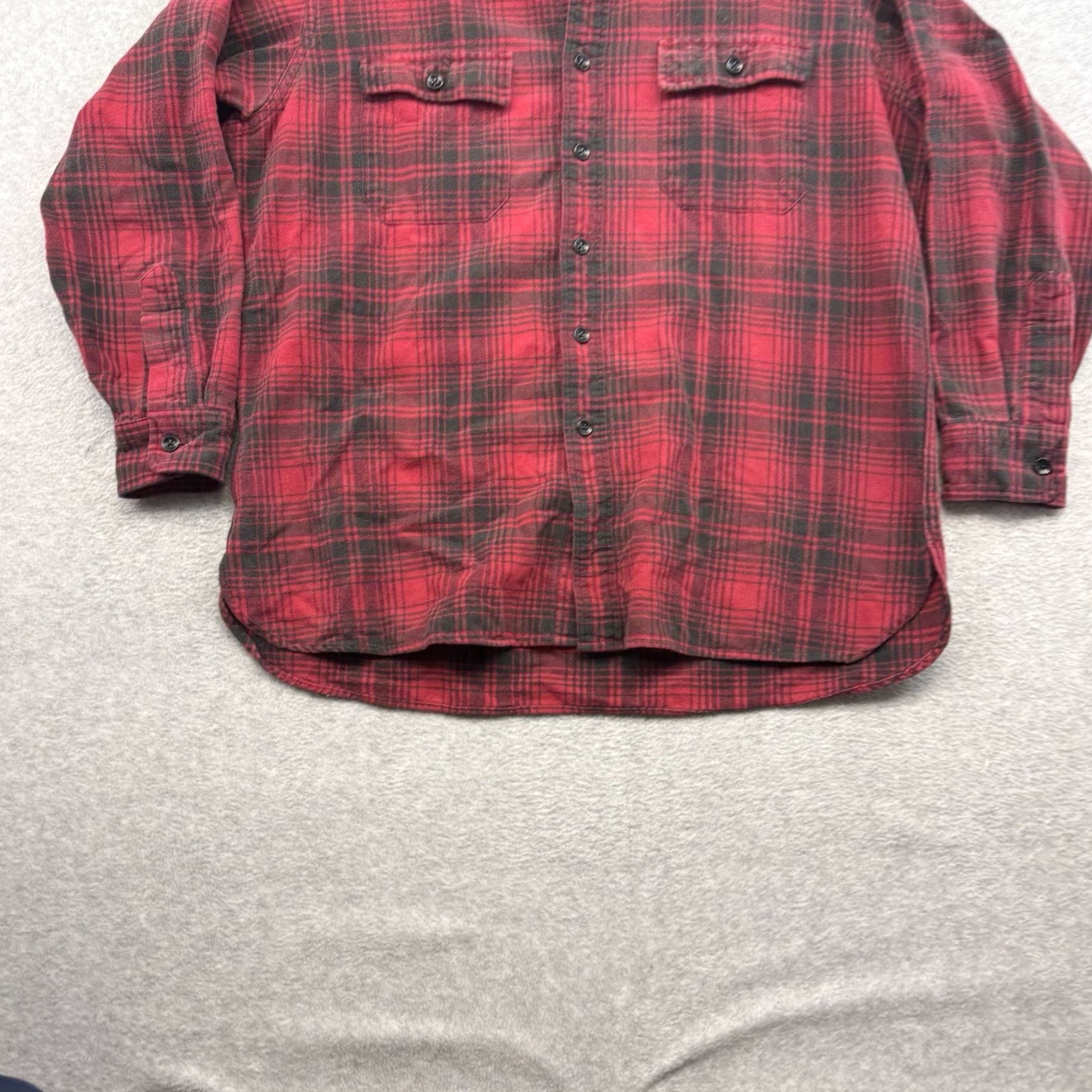 Vintage VINTAGE L.L. Bean Red Tartan Plaid Flannel Button Shirt Men L Red Cotton Shirt Size US L / EU 52-54 / 3 - 2 Thumbnail