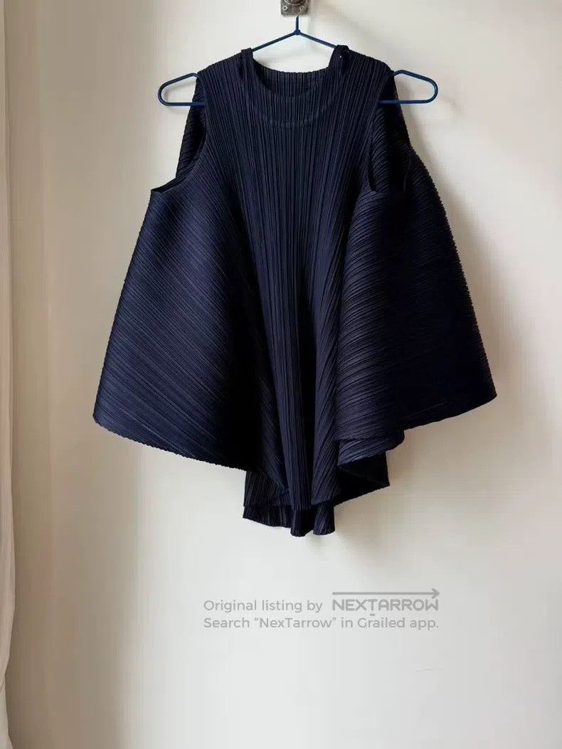 Issey Miyake Issey Miyake Blue Vest Size L / US 10 / IT 46 - 2 Thumbnail