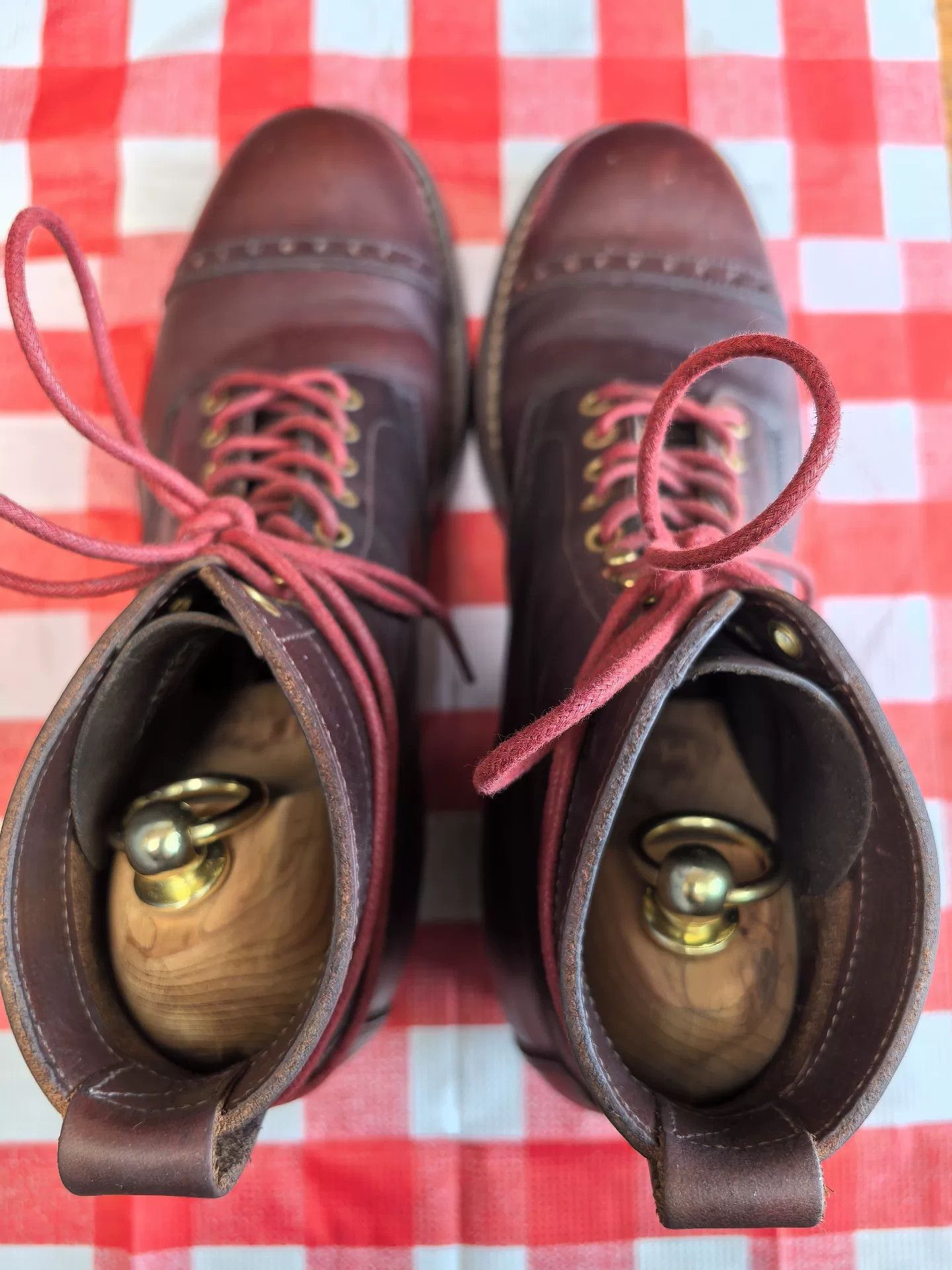 Clinch Boots Clinch Cap-toe Cherry Red Boots Size US 8.5 / EU 41-42 - 1 Thumbnail