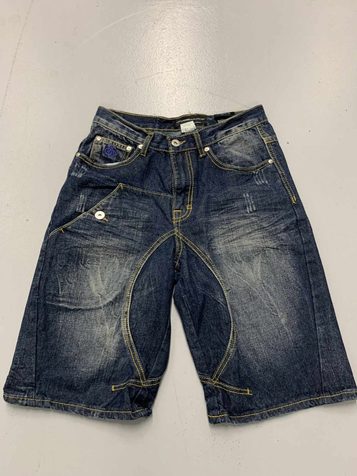 Rocawear Vintage Rocawear Embroidered Denim Shorts Size Size 29" - 4 Thumbnail
