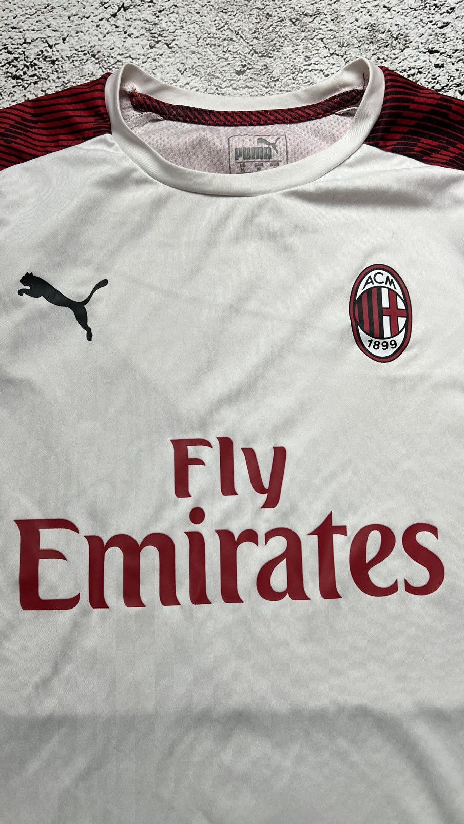 Puma 2019-2020 ACM Milan puma jersey Size US M / EU 48-50 / 2 - 3 Thumbnail