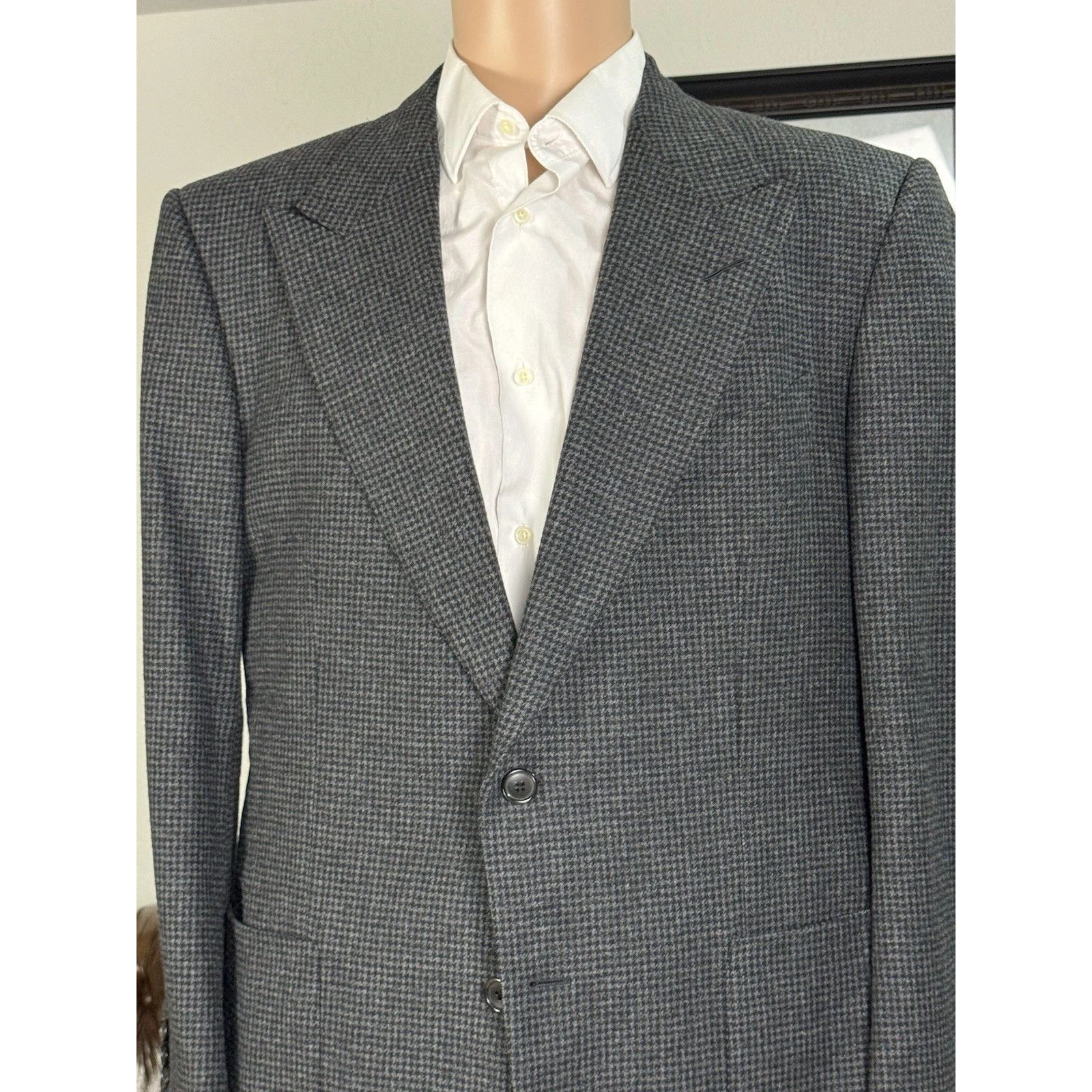 Tom Ford Tom Ford Gray Houndstooth Tweed Peak Lapel Sportcoat 54 44R Size 44R - 2 Thumbnail