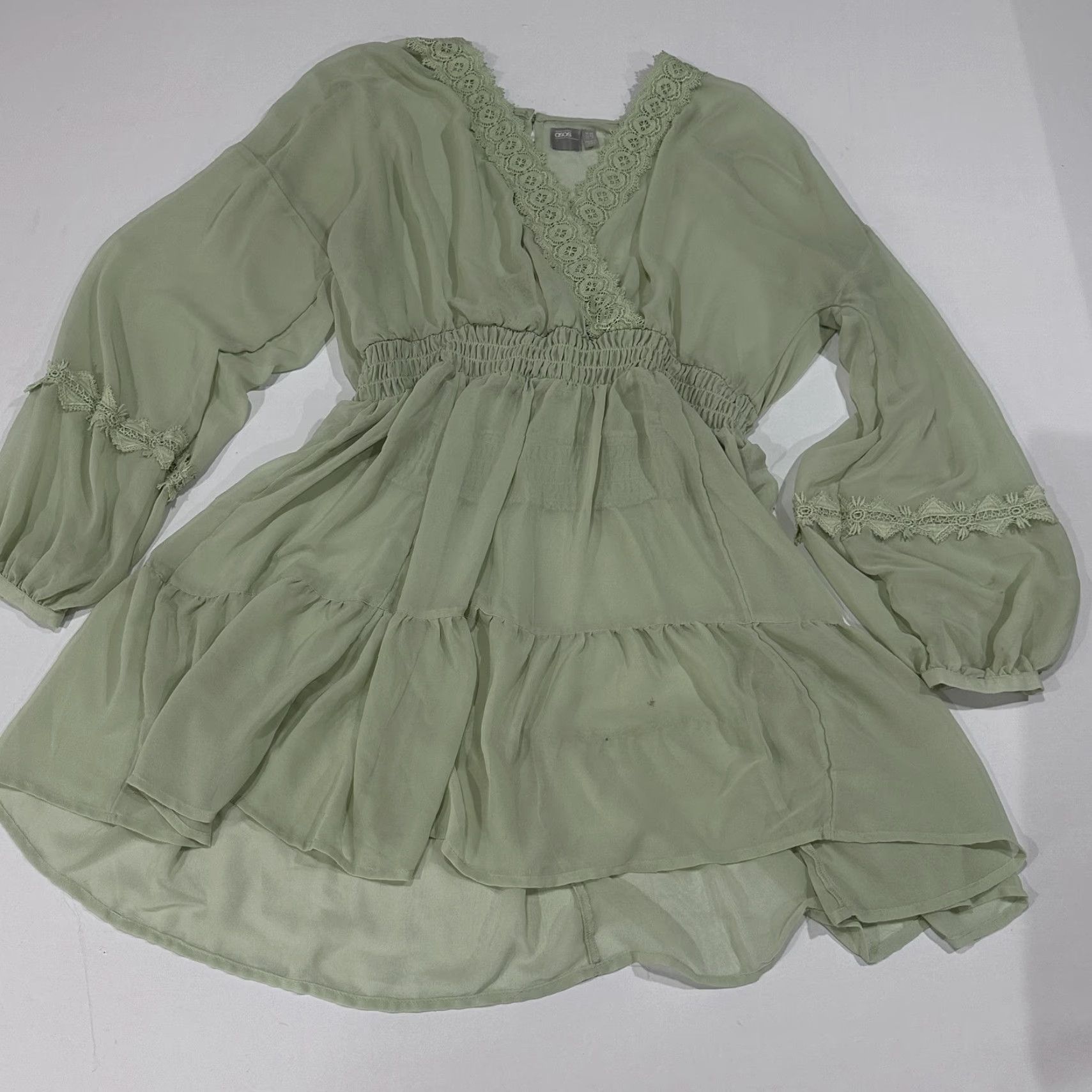 Asos ASOS Dress Plus 18 Green Sheer Chiffon V Neck Smocked Tiered Coquette UNLINED Dress Size XXL / US 16-18 / IT 52-54 - 2 Thumbnail