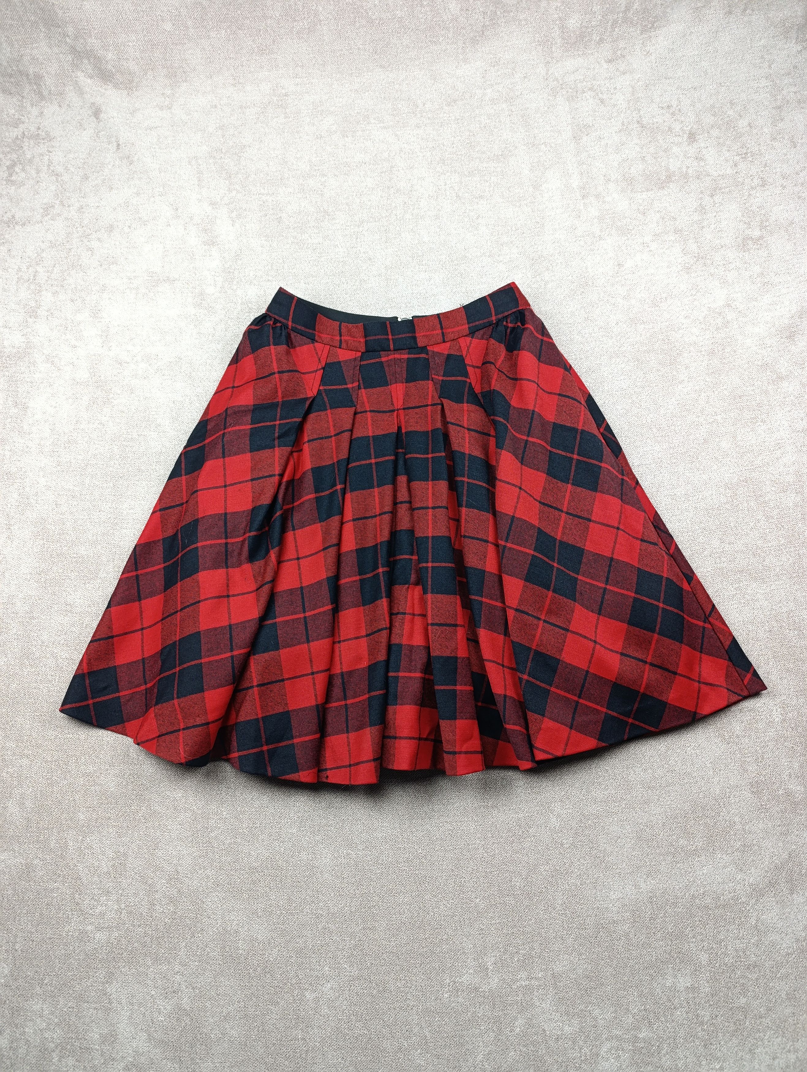 Dolce & Gabbana DOLCE & GABBANA D&G RED PLAID PANNIER WOOL MINI SKIRT WOMENS Size 27" / US 4 / IT 40 - 19 Thumbnail