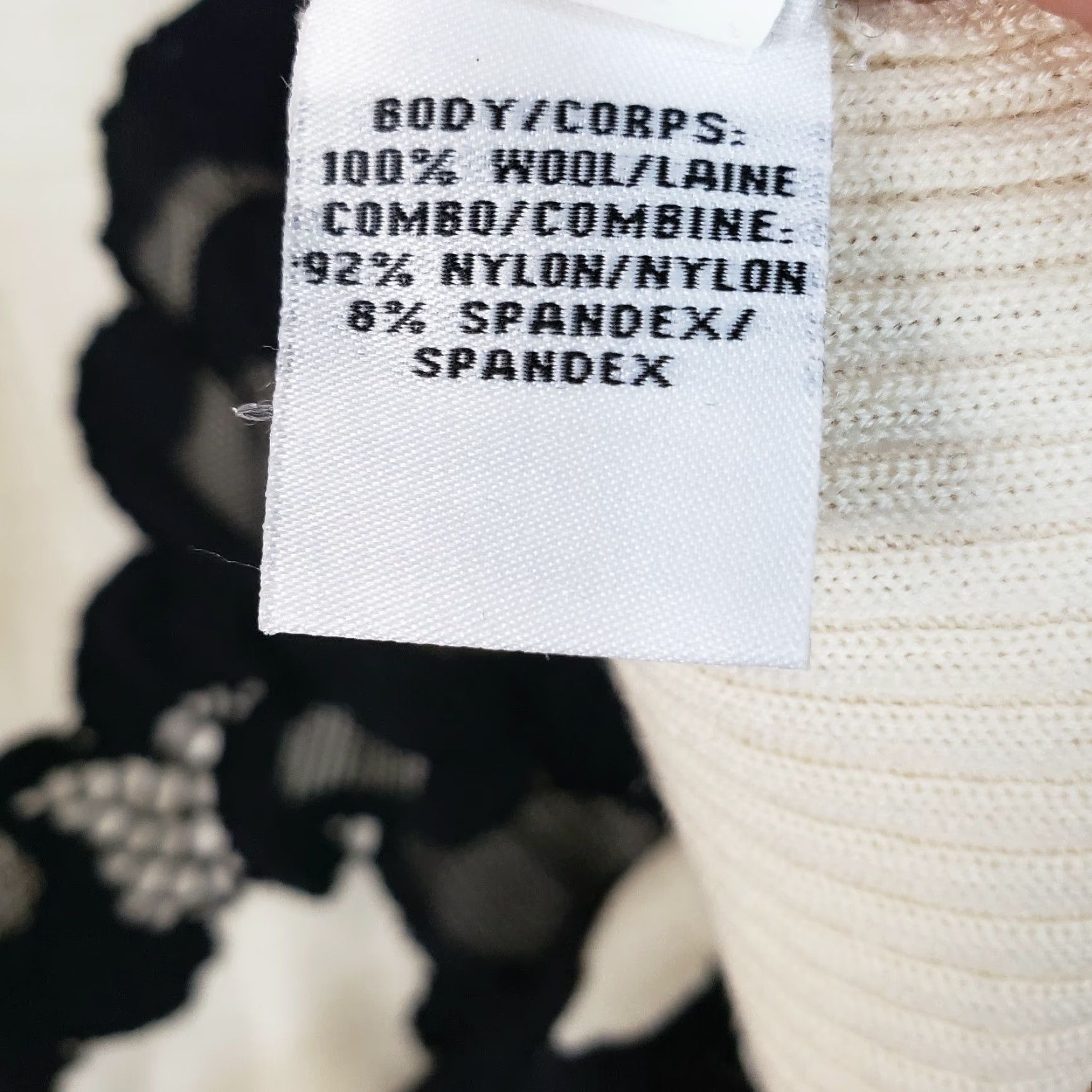 Diane von Furstenberg Diane von Furstenburg Womens Shara Applique Sweater Sz Large Ivory Wool Size L / US 10 / IT 46 - 5 Thumbnail