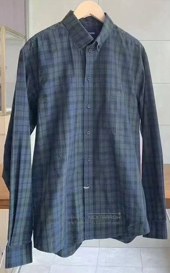 Balenciaga Balenciaga Plaid Shirt Size 38 Available. Size US M / EU 48-50 / 2 - 7 Thumbnail