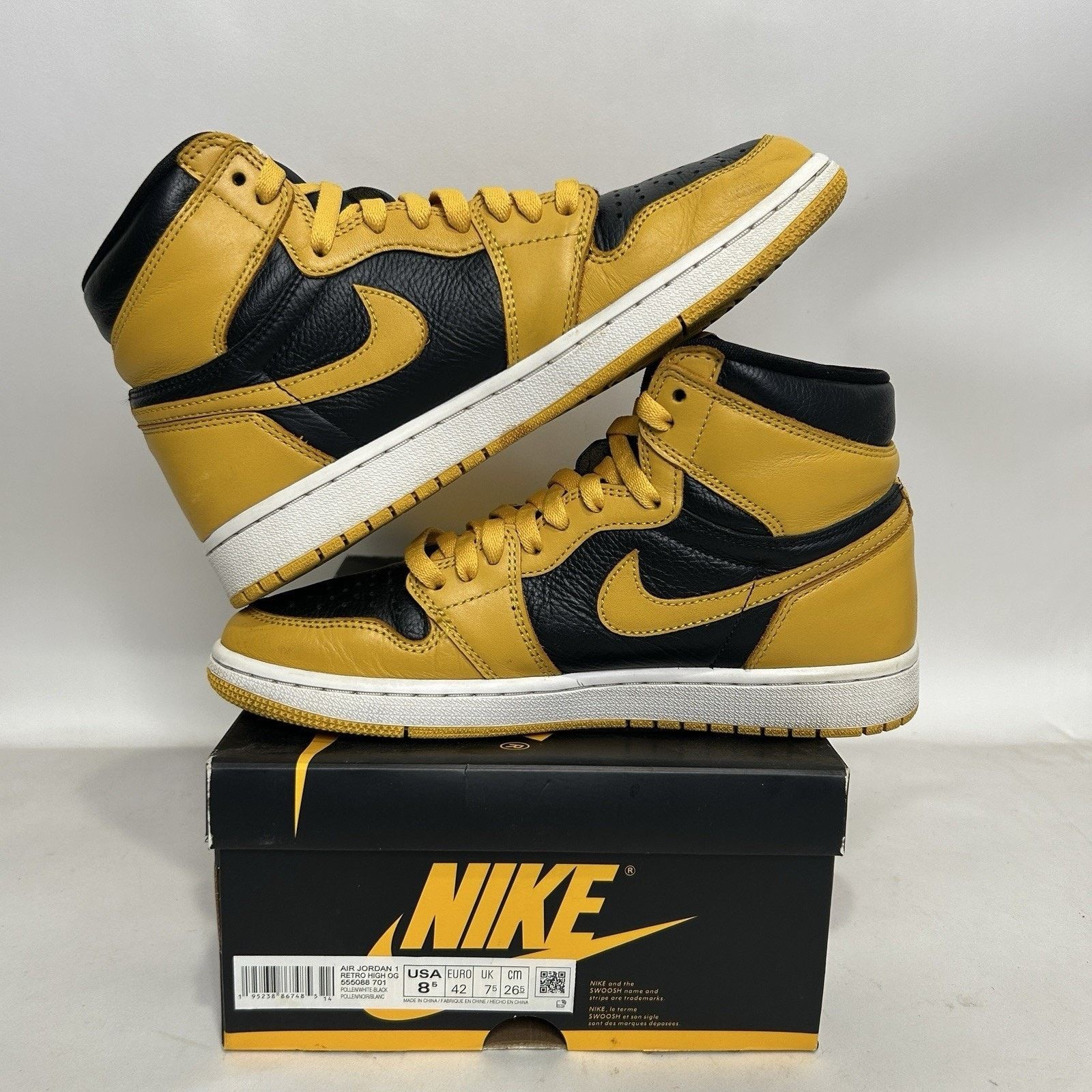 Jordan Brand Nike Air Jordan 1 Retro High OG “Pollen” 555088-701 Size US 8.5 / EU 41-42 - 3 Thumbnail