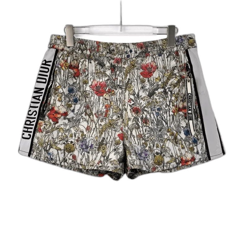 Dior Christian Dior Multi-Color Floral Print Shorts Size 40" / US 18 - 1 Thumbnail