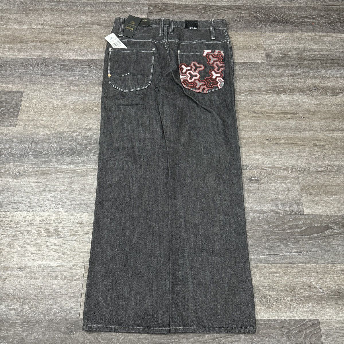 Enyce × JNCO × Vintage Vintage Y2K Enyce baggy wide leg embroidered jeans NWT Size US 34 / EU 50 - 1 Thumbnail