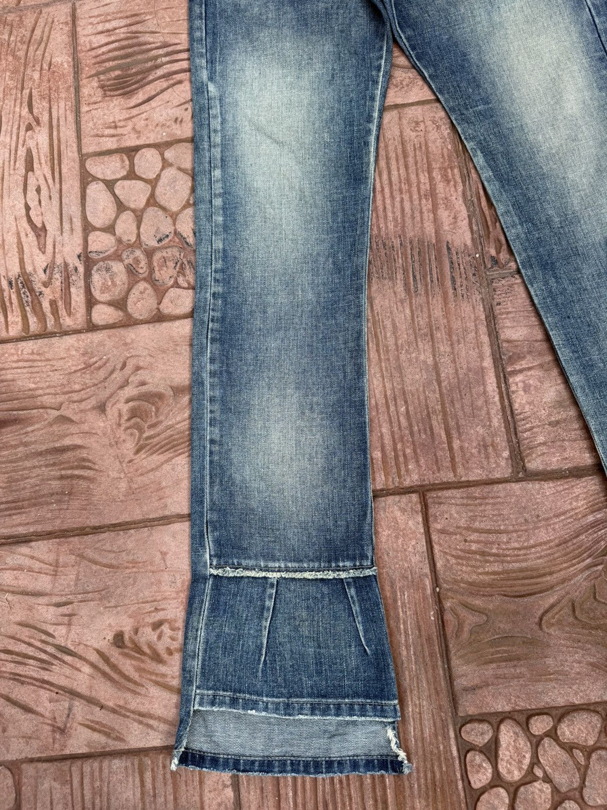 Marithe + Francois Girbaud MARITHE FRANCOIS GIRBAUD Flare Denim Rare Design Size 31" - 11 Thumbnail