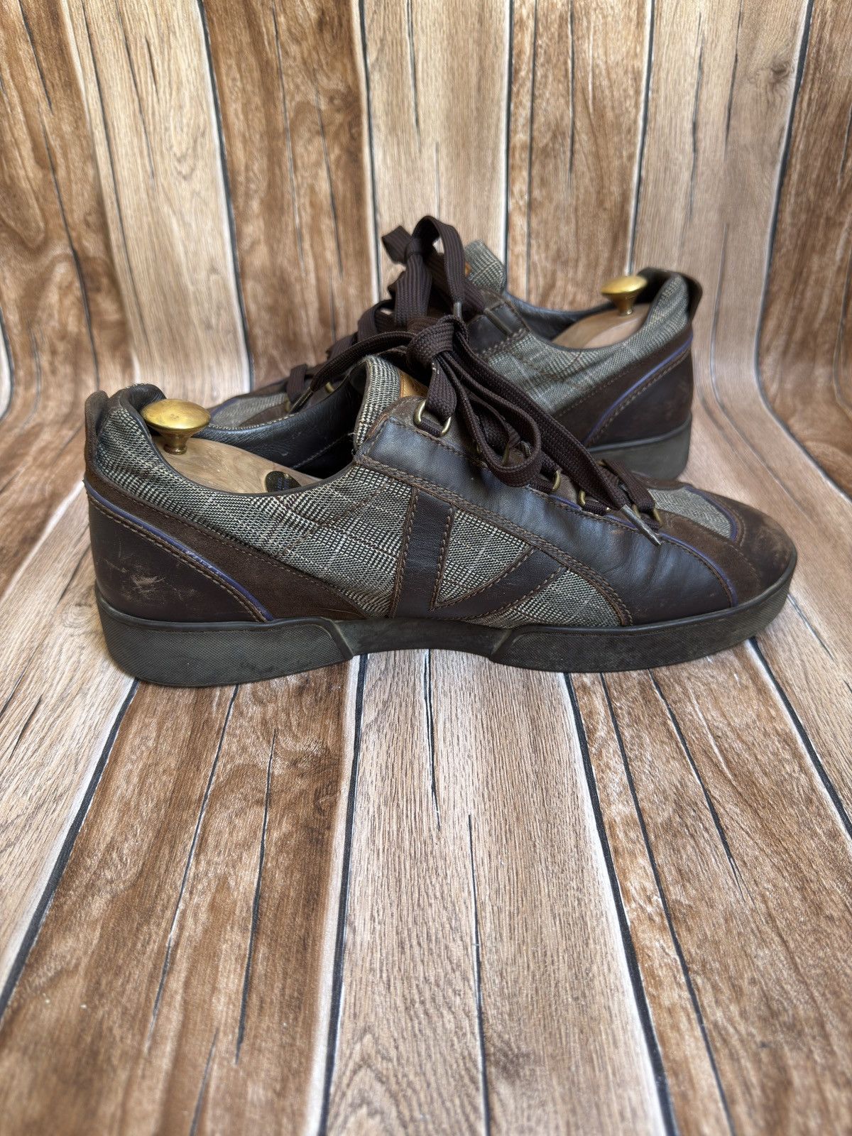 Louis Vuitton Vtg rare patch sneaker Size US 11 / EU 44 - 11 Thumbnail