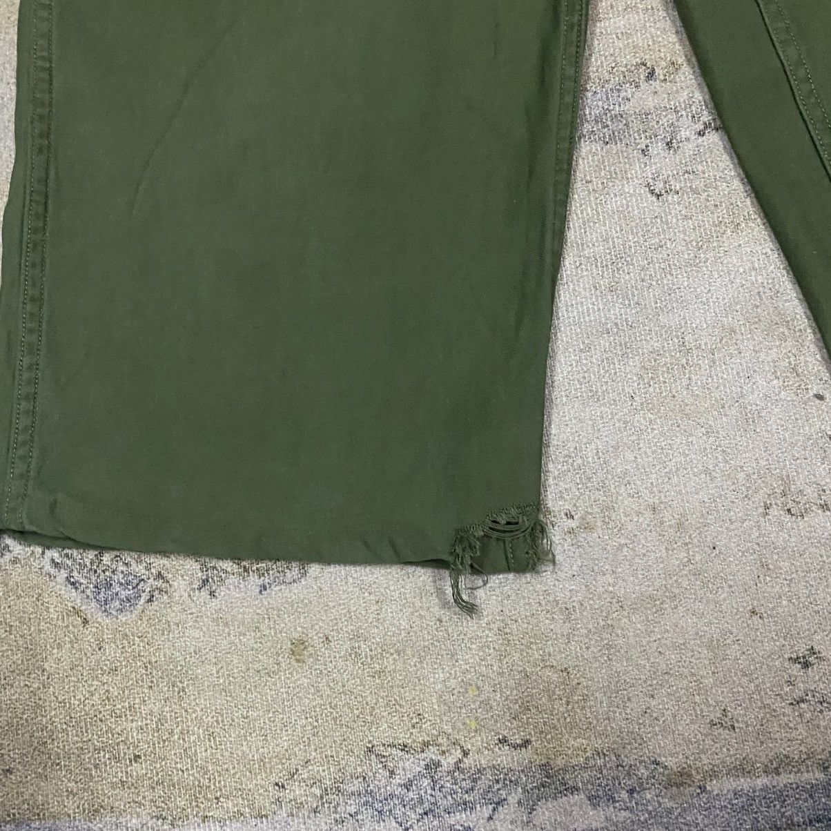 Army Of Me 1960s US Army OG-107 Sateen Vietnam War Trousers Size US 31 - 4 Thumbnail