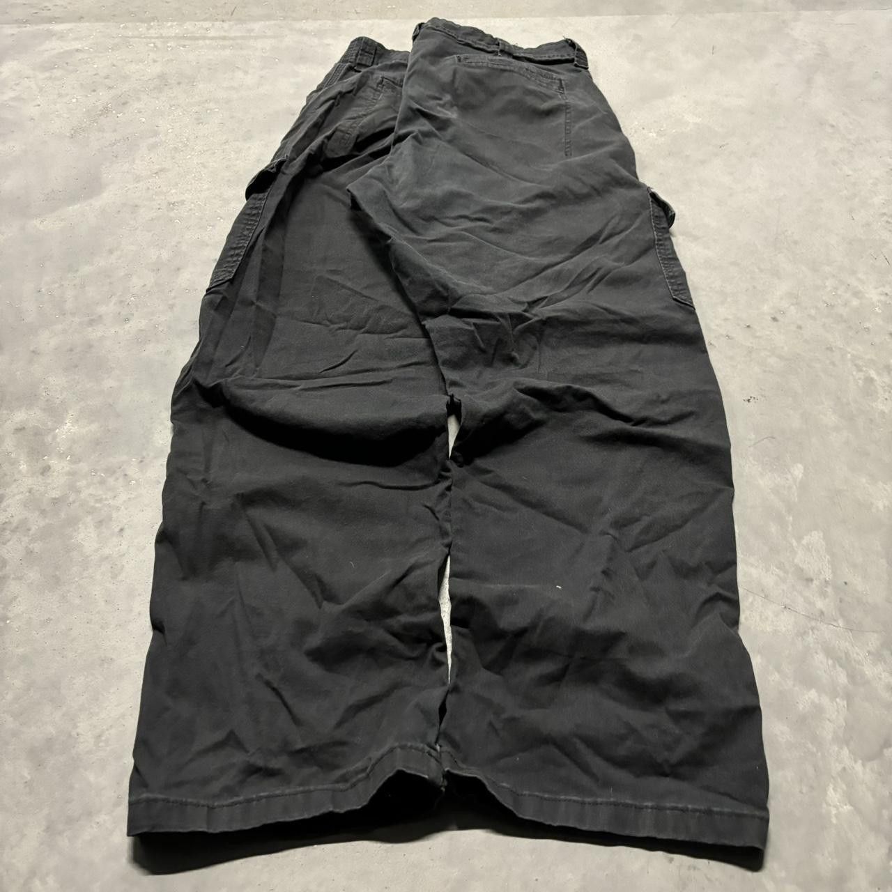 Japanese Brand × Vintage Crazy Vintage Y2K/2000s Grunge Faded Black Skater Cargo Pants! Size US 34 / EU 50 - 4 Thumbnail