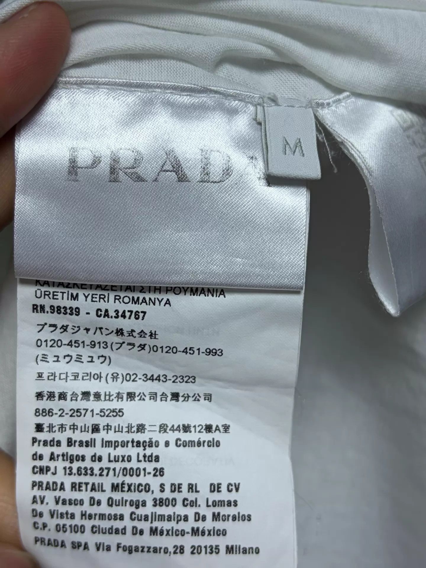 Prada Prada White Short Sleeve T-Shirt M (Pocket Logo) Size US M / EU 48-50 / 2 - 4 Thumbnail