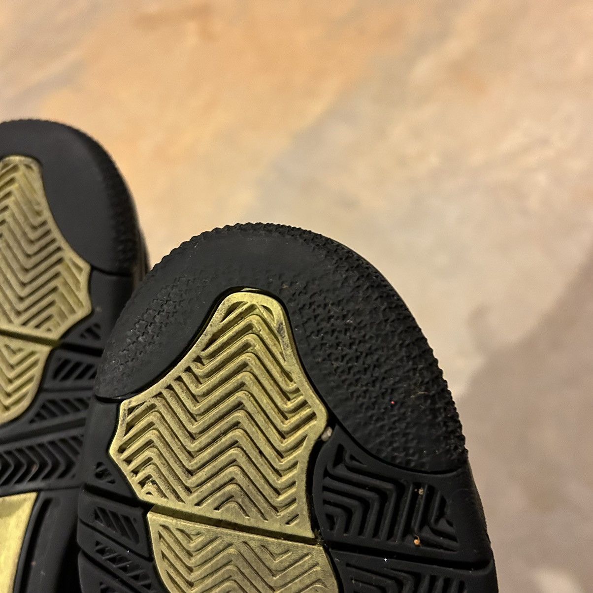 Jordan Brand × Nike Air Jordan 4 Retro SE Neon 95 2020 US 8.5 Size US 8.5 / EU 41-42 - 7 Thumbnail