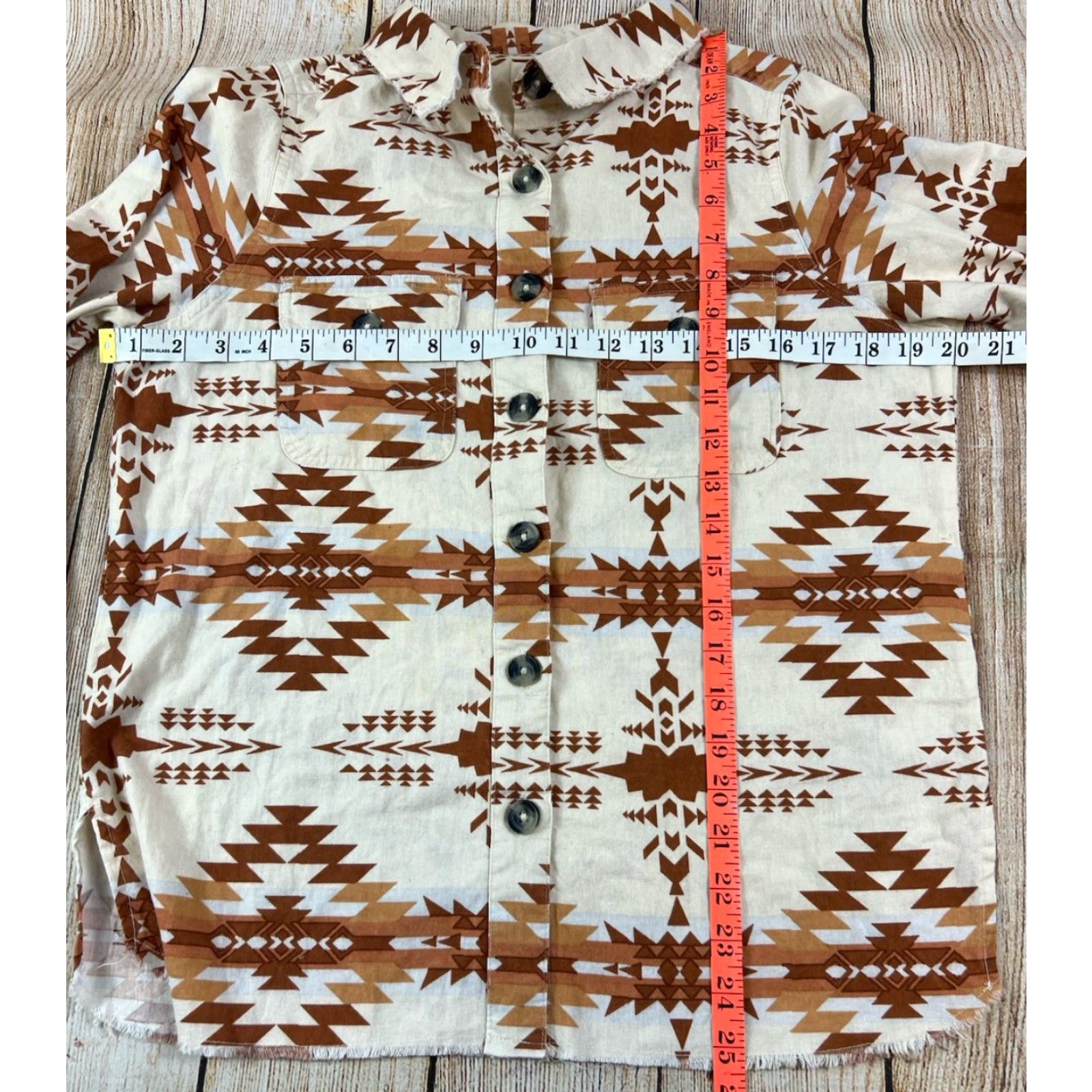 BKE BKE Shirt Women’s Aztec Washed Cream Rust Button Frayed Hem Size S Long Sleeve Ivory Color Button-Up 100% Cotton Highway? Size S / US 4 / IT 40 - 5 Thumbnail