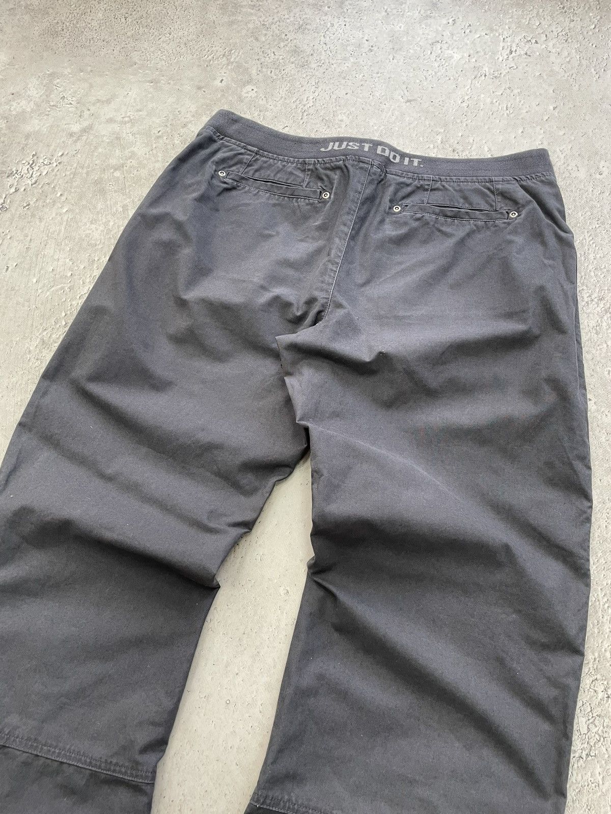 Nike Nike japanese y2k zipper archival drill pants cargo Size US 34 / EU 50 - 11 Thumbnail