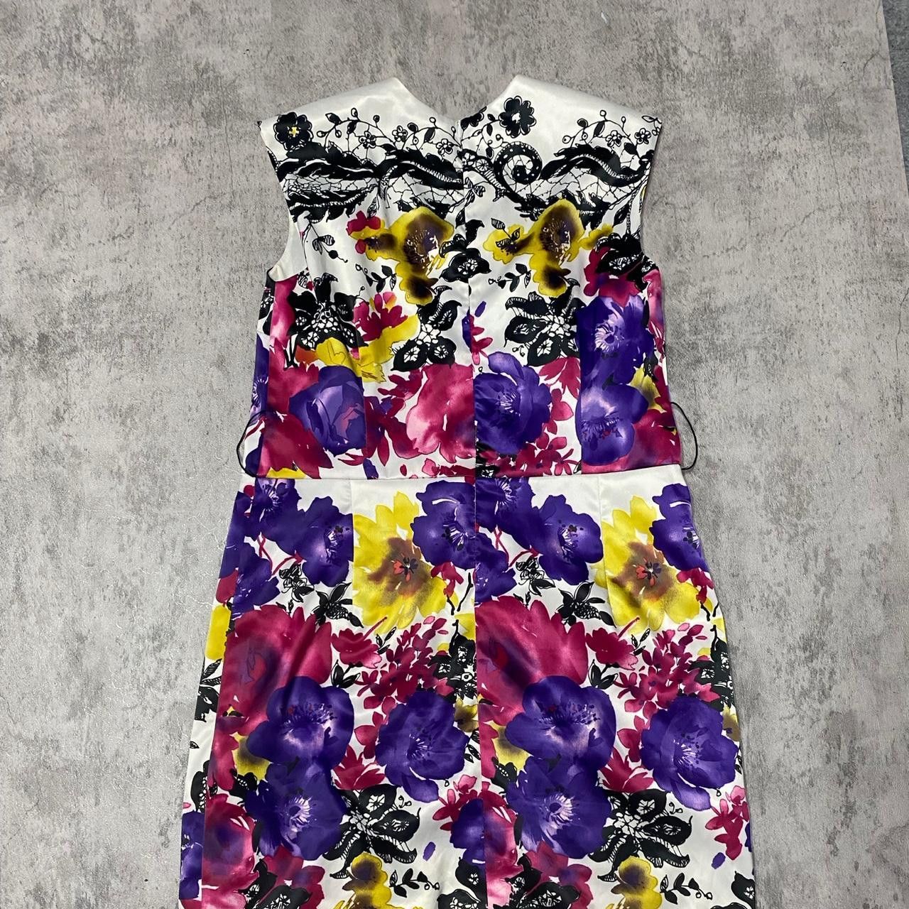 Other White and purple floral midi dress with a touch of glamour Size ONE SIZE - 4 Thumbnail