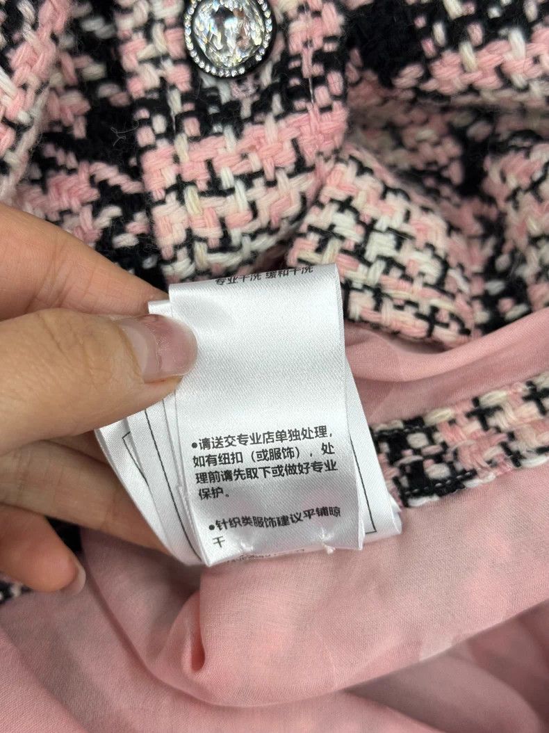 Chanel Chanel 21B pink and black colour block diamond button brai Size XS / US 0-2 / IT 36-38 - 8 Thumbnail