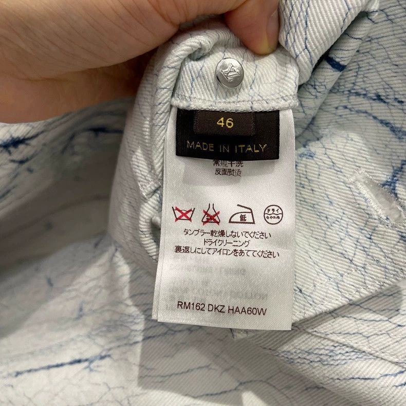 Louis Vuitton Louis Vuitton Smudged denim jacket Size US S / EU 44-46 / 1 - 4 Thumbnail