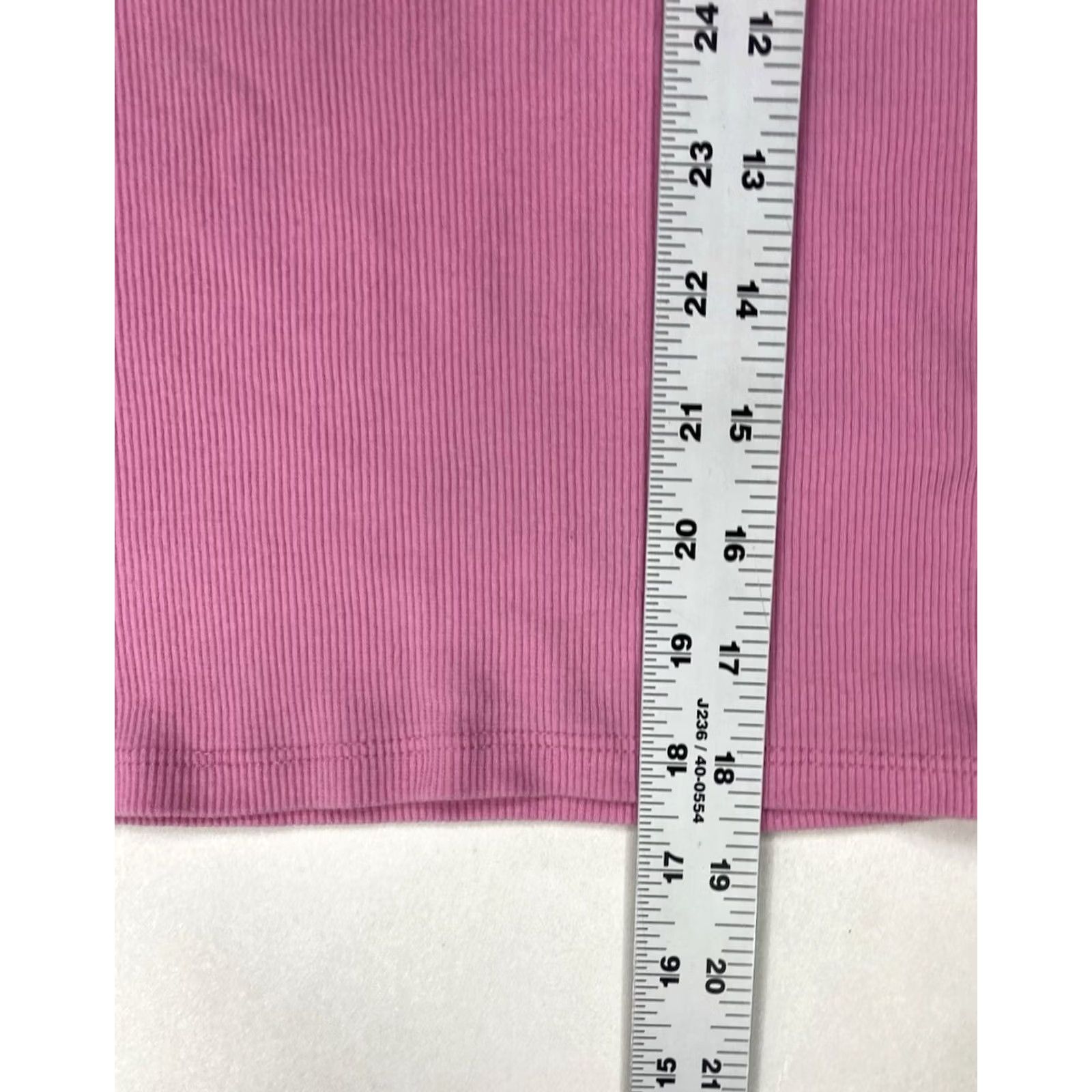 Vintage VINTAGE Barbie Crop Tank Top T-shirt Women XS Pink Size XS / US 0-2 / IT 36-38 - 7 Thumbnail