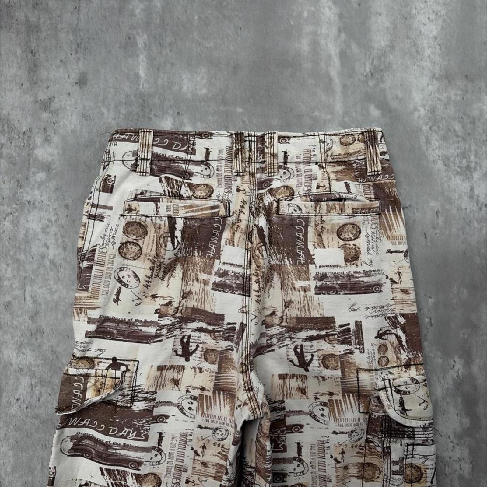 Faded Glory Y2K Brown Faded Glory Grunge Surf Baggy Cargo Shorts Size 42" / US 20 - 3 Thumbnail