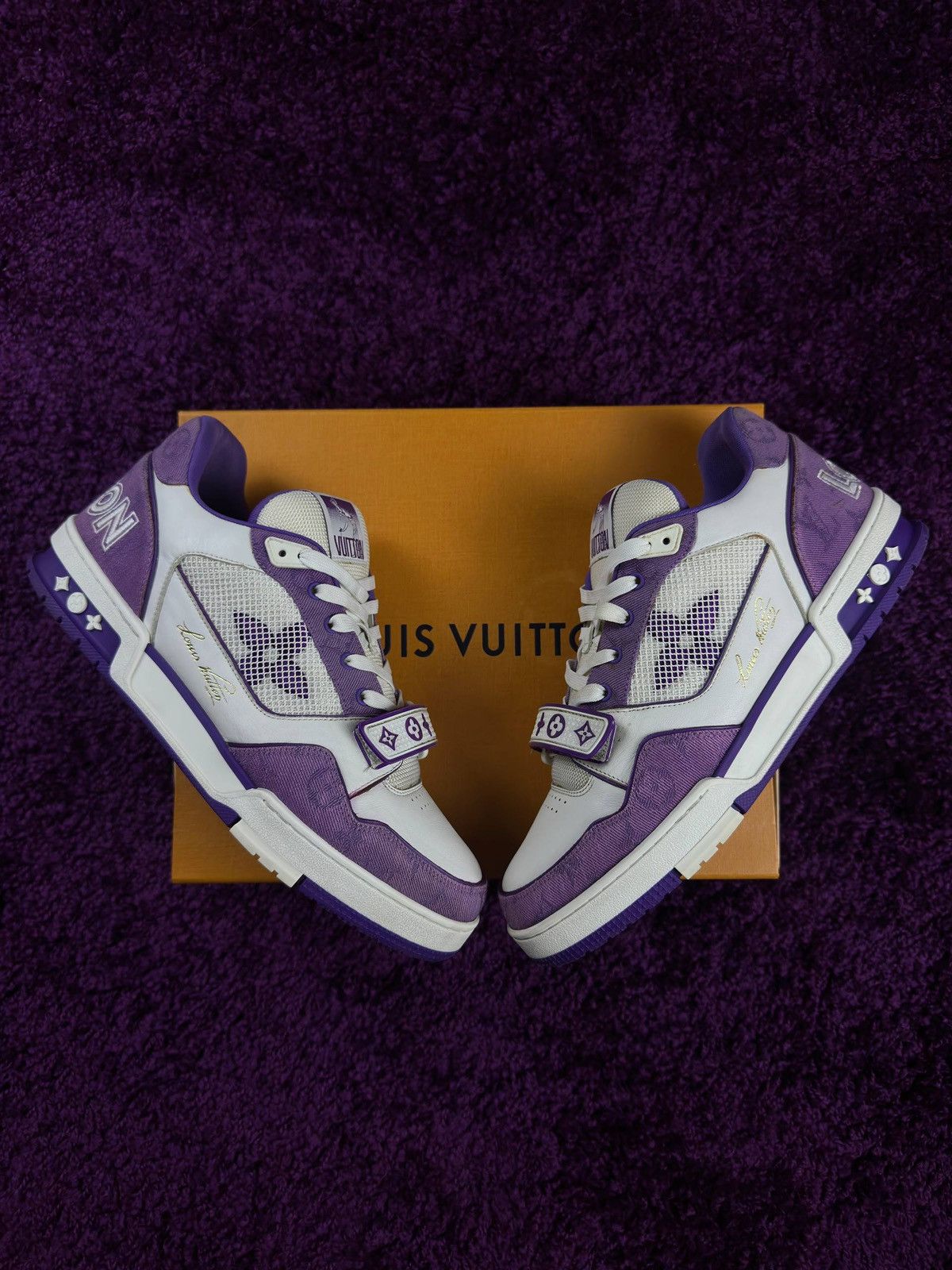 Louis Vuitton Louis Vuitton Trainer Purple/White Size US 10 / EU 43 - 1 Thumbnail