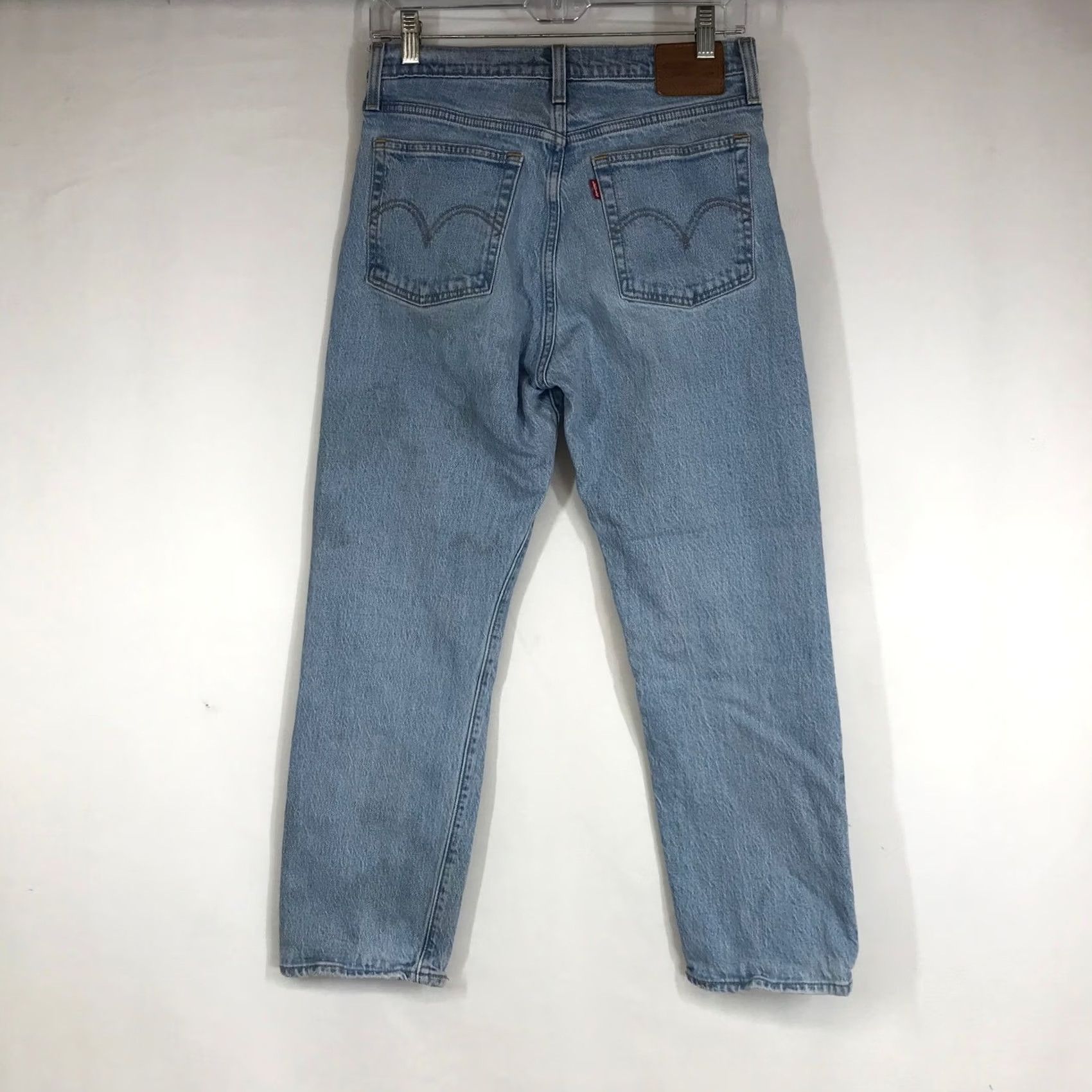 Levi's Levis Premium Wedgie Straight Jeans Light Wash Blue Distressed High Rise 27 Womens Size 27" / US 4 / IT 40 - 4 Thumbnail