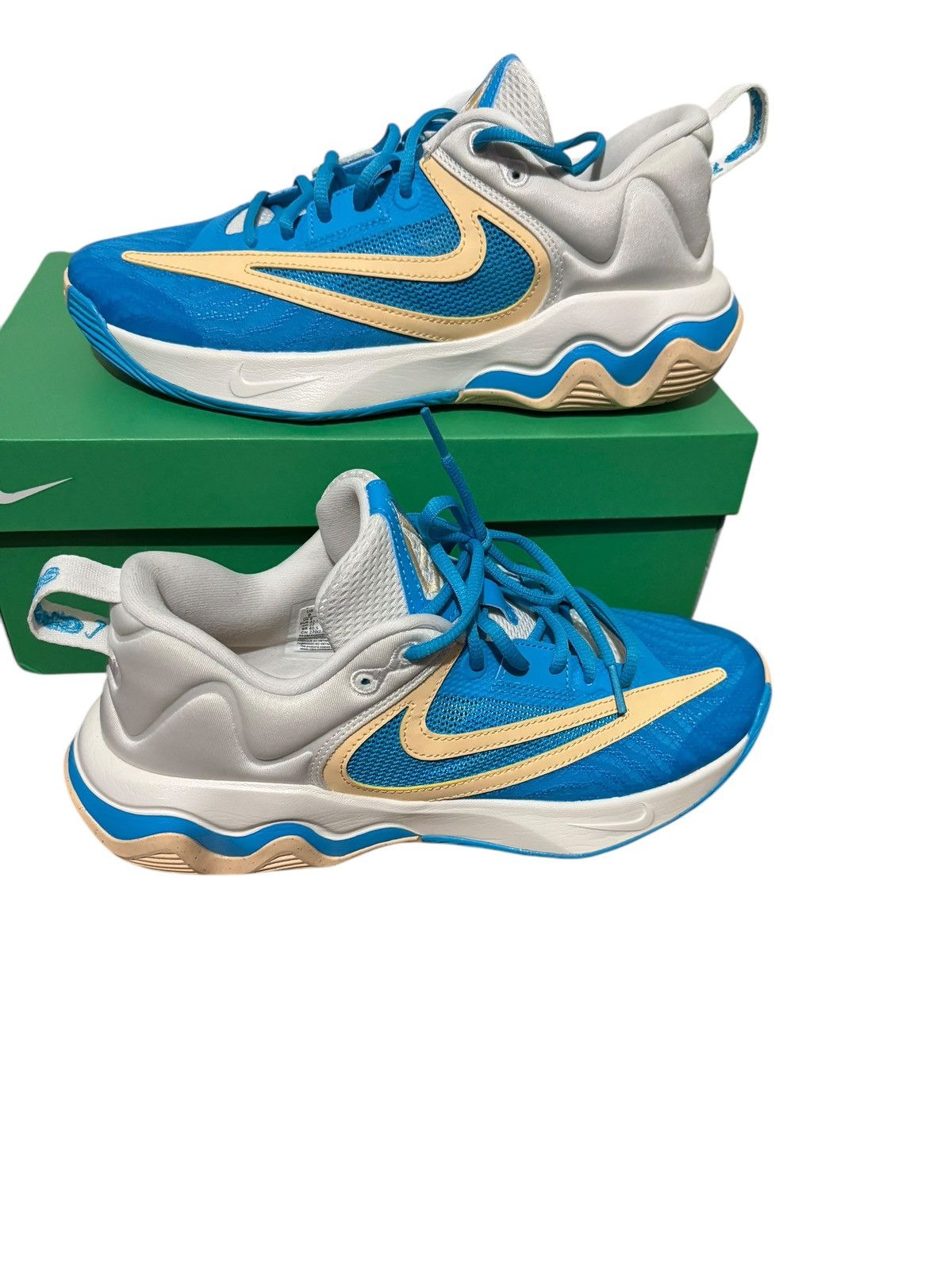 Nike Nike Giannis Size US 9 / EU 42 - 7 Thumbnail