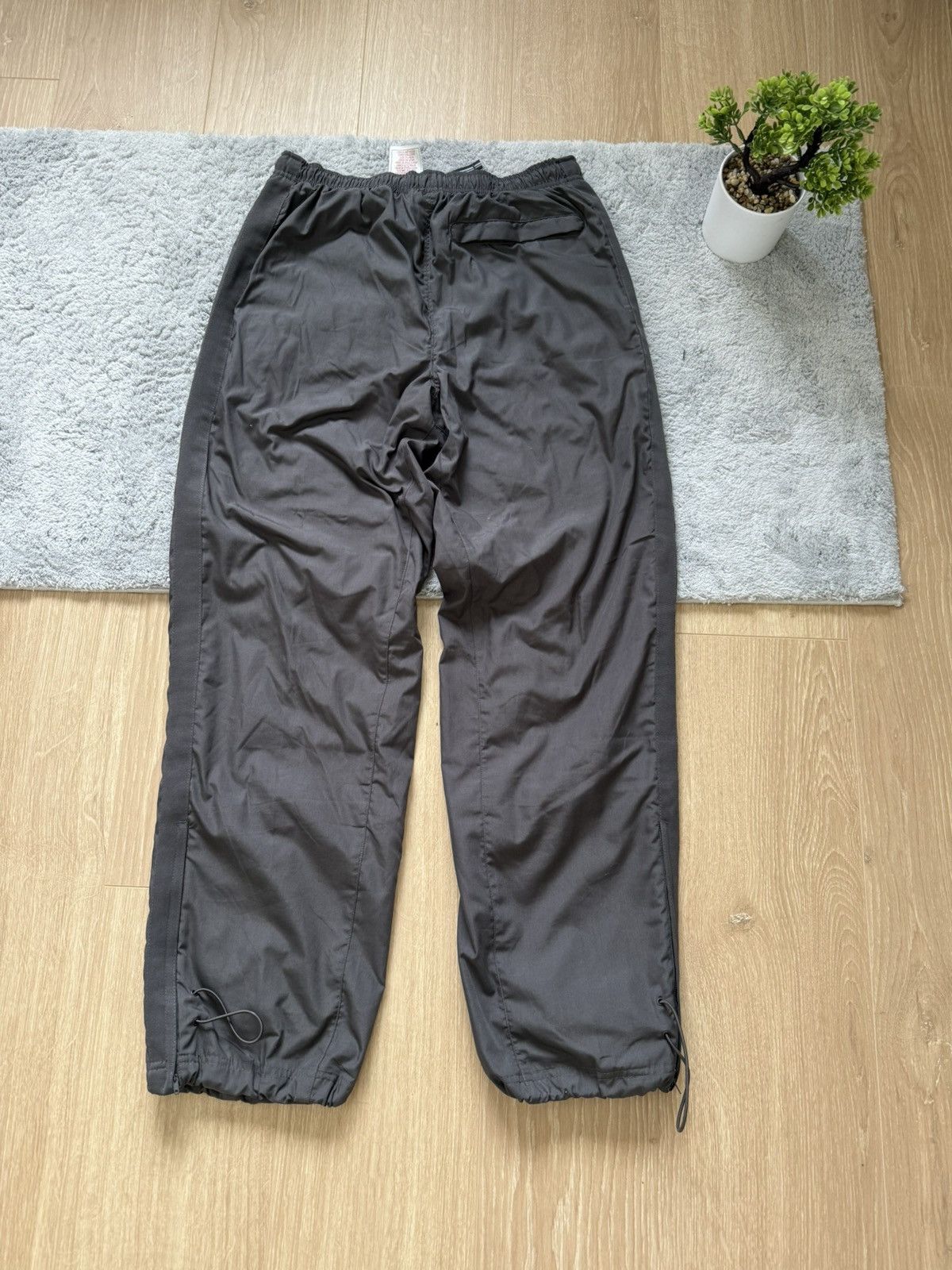 Nike Vintage Nike Track Pants Y2K Drill Baggy Sweatpants Size US 34 / EU 50 - 4 Thumbnail